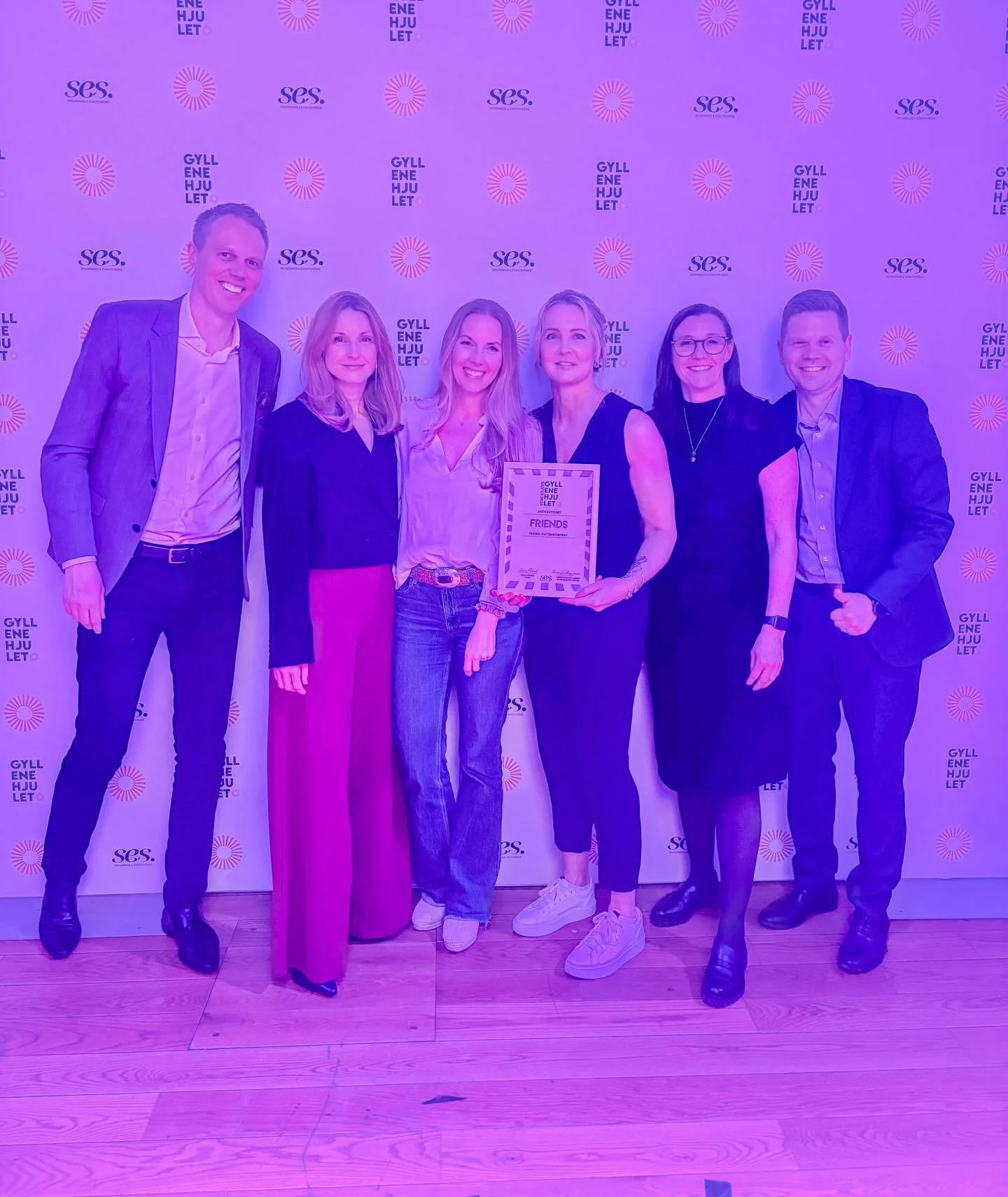 🥈Ig&aring;r fick vi tillsammans med @stiftelsenfriends ta emot Silverhjulet i kategorin &Aring;rets R&auml;ttighet p&aring; @gyllene_hjulet. Stort tack Camilla Winberg, Pernilla Tilander och Lenita Wilkenson med kollegor p&aring; Friends f&ouml;r de