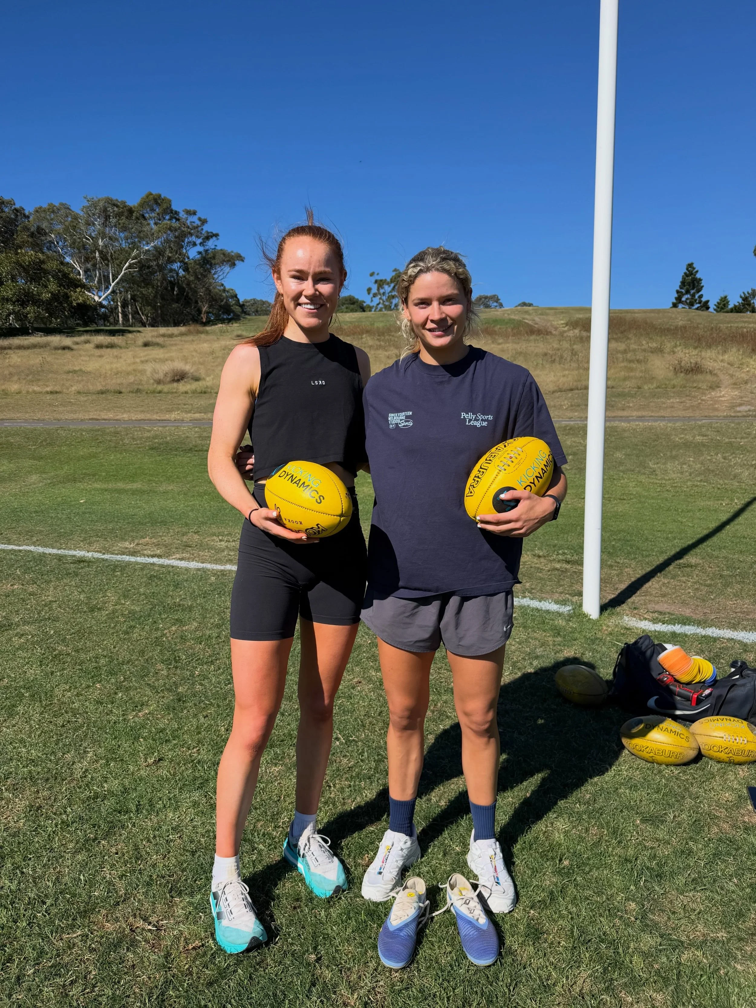 A pleasure working with @georgieprespakis &amp; @katekenny_ from @catswomens today! 🤩

Getting plenty of touches in before training begins next week!
🔋 

Can&rsquo;t wait to see them dominate the upcoming @aflwomens season! 🔥 

#geelong #aflw #tra
