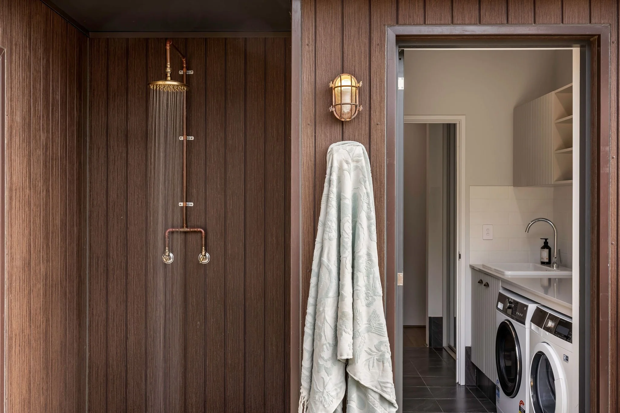 Quedjinup14_OutdoorShower-2.jpg