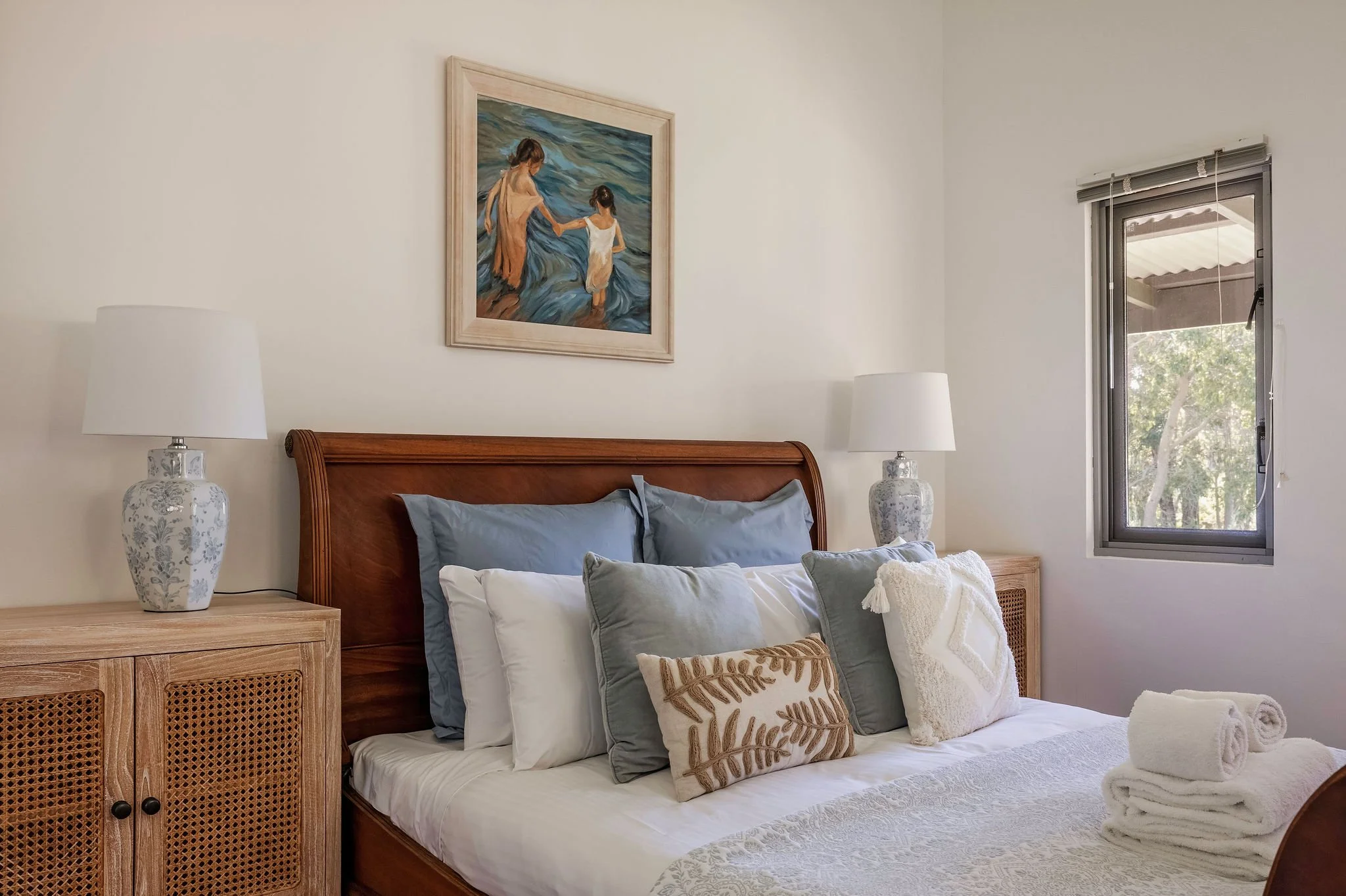 Lochinvar22_Bed1-2.jpg
