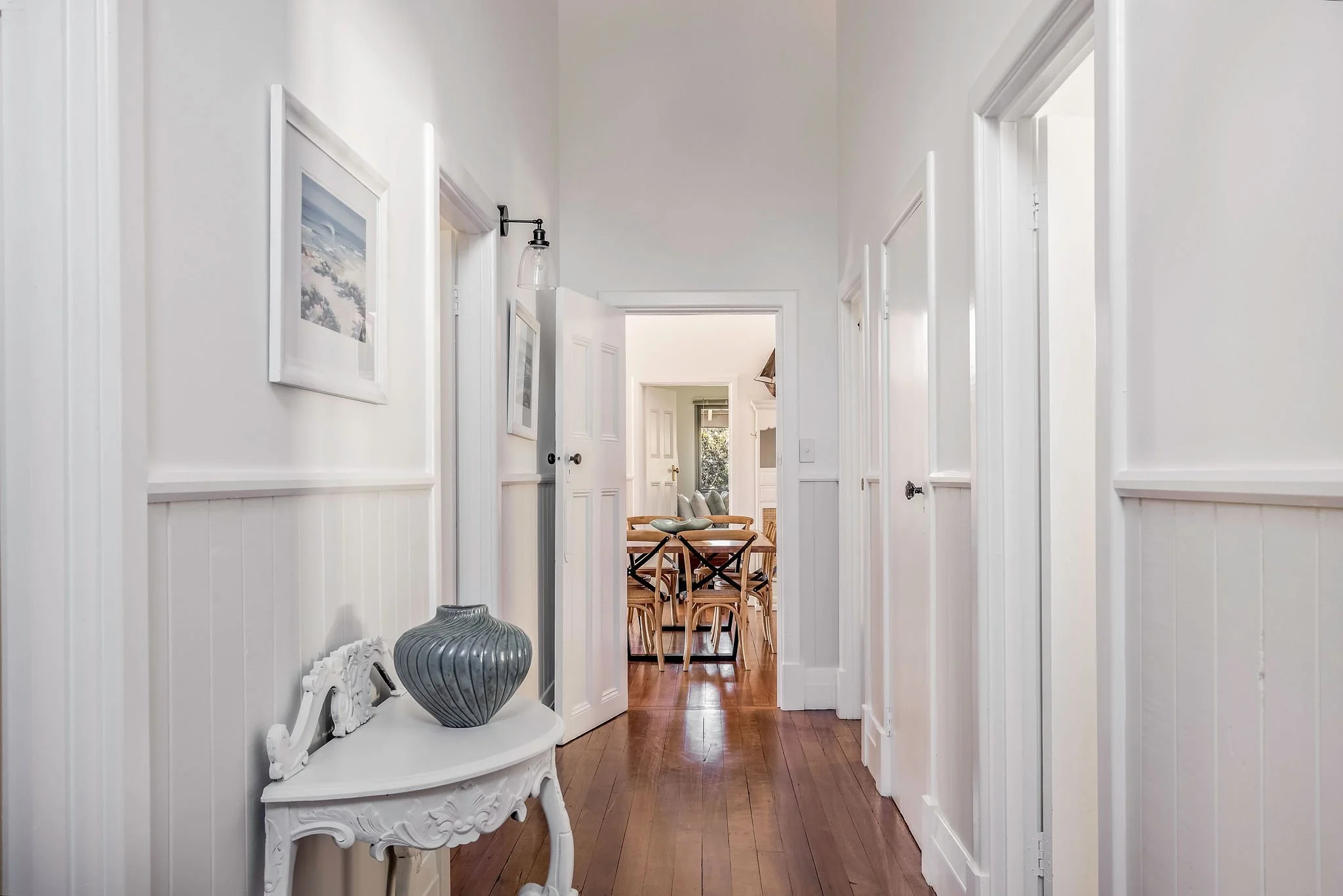 Lochinvar22_Hallway-1.jpg