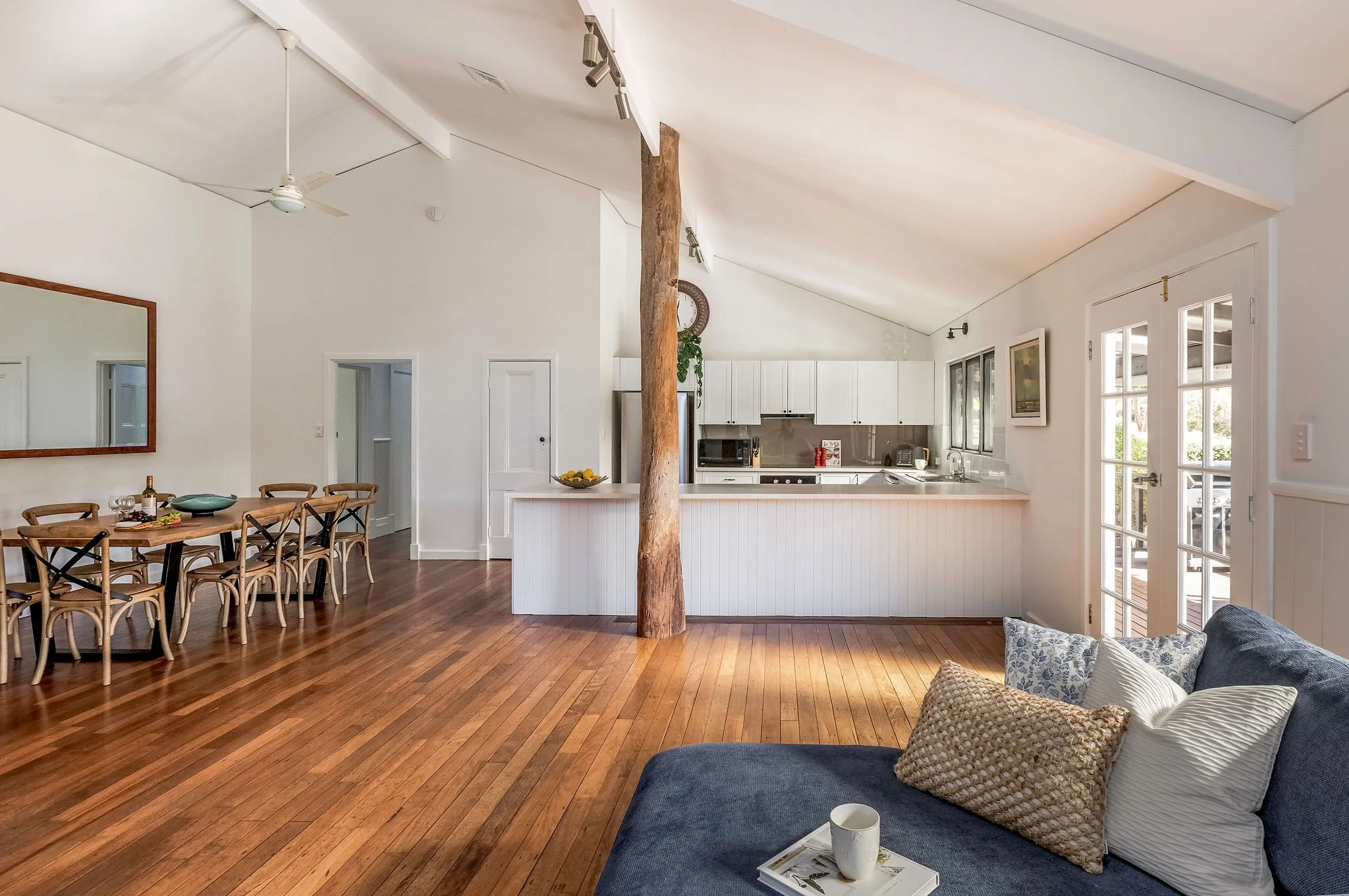 Lochinvar22_Kitchen-2.jpg