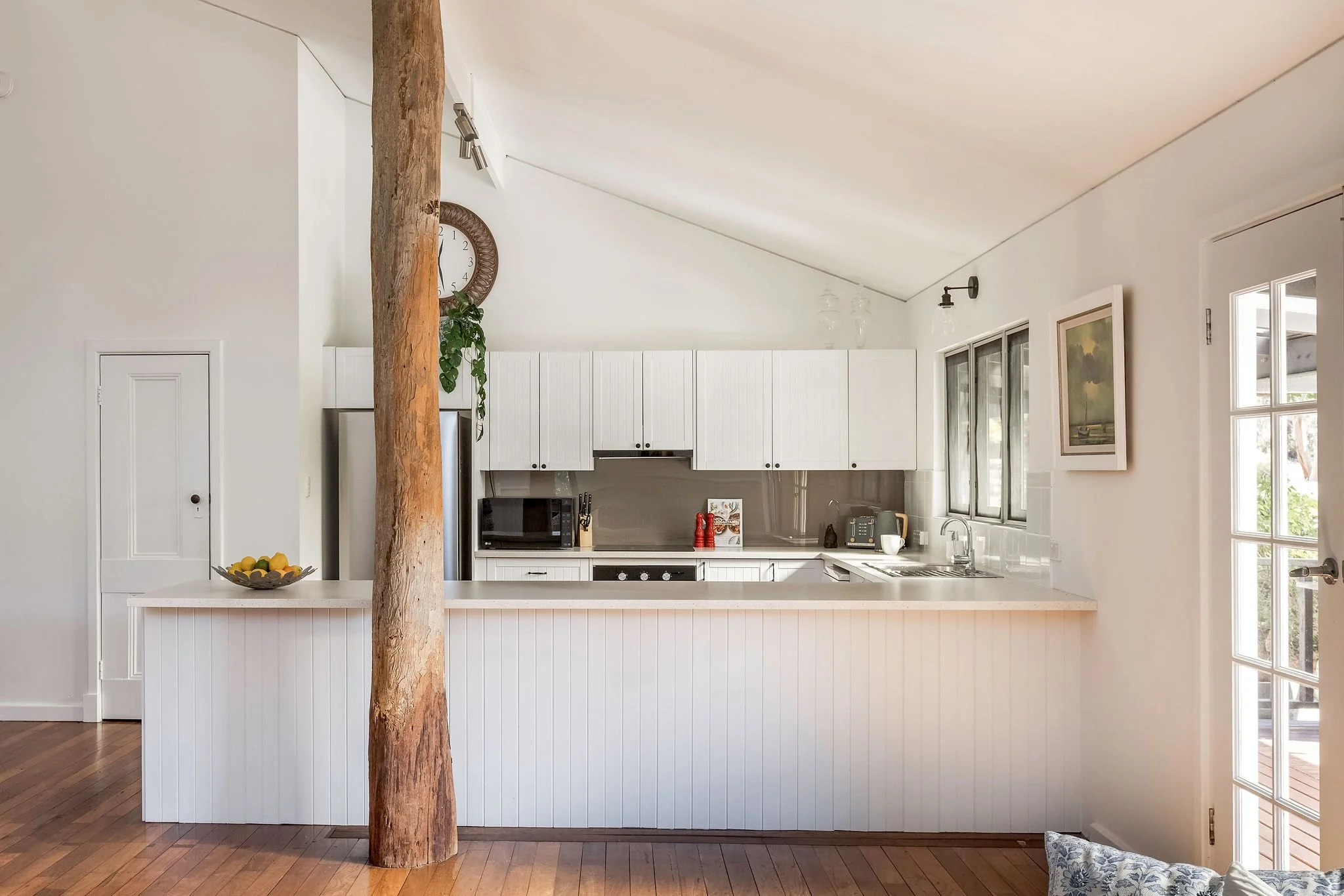 Lochinvar22_Kitchen-3.jpg
