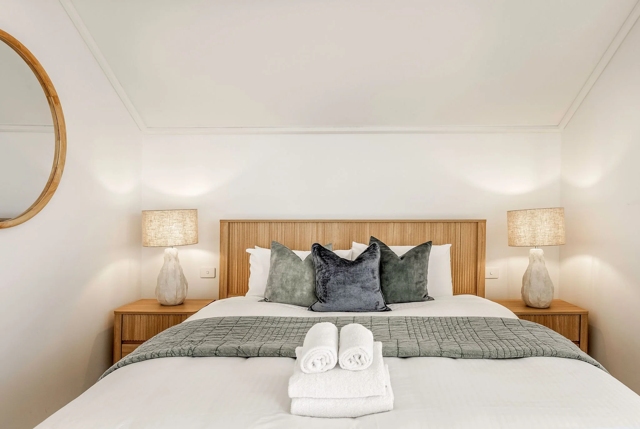 Bayview70a_Shoot2_Bed1-2.jpg