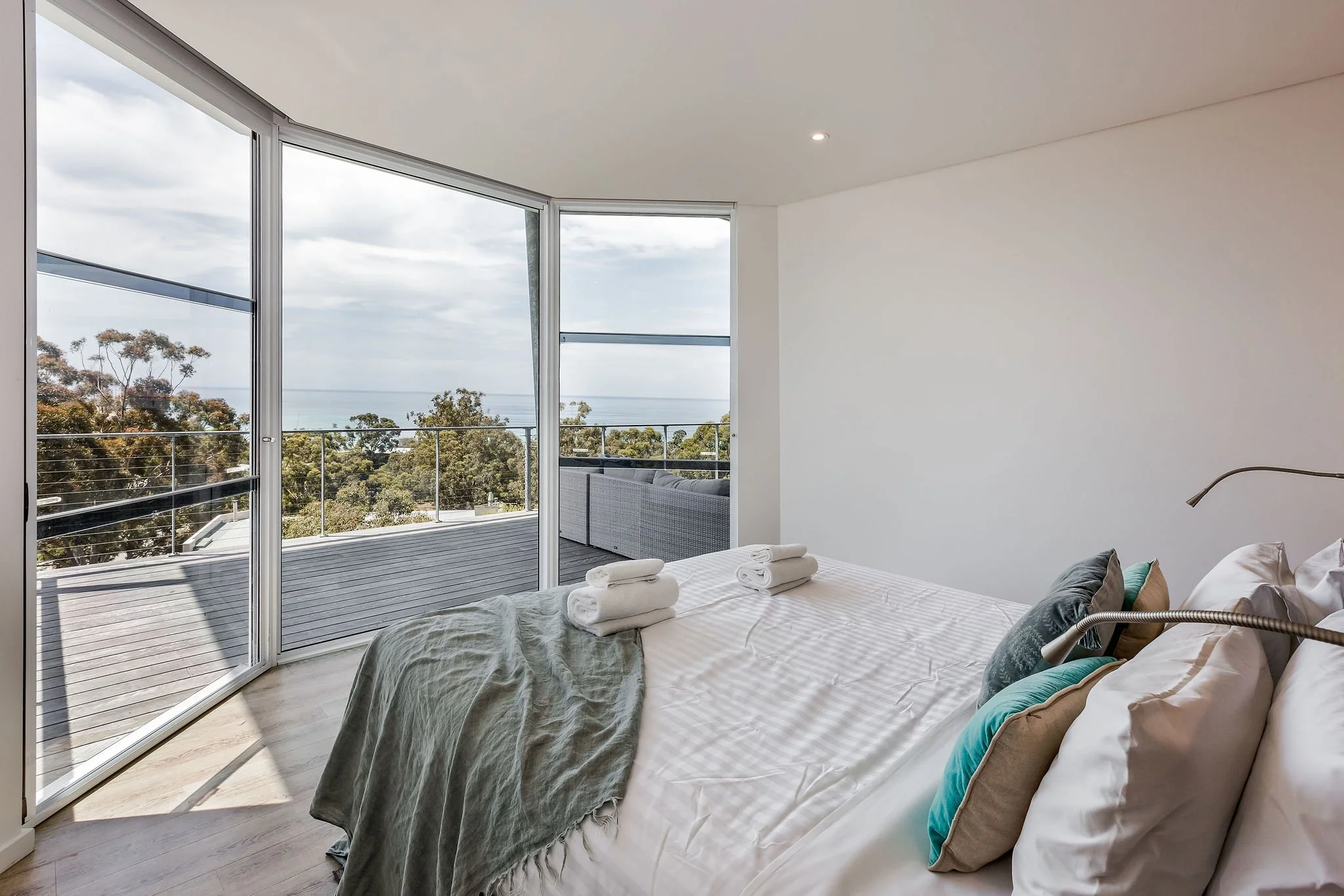 Otranto4_Bed1_Upstairs-1.jpg