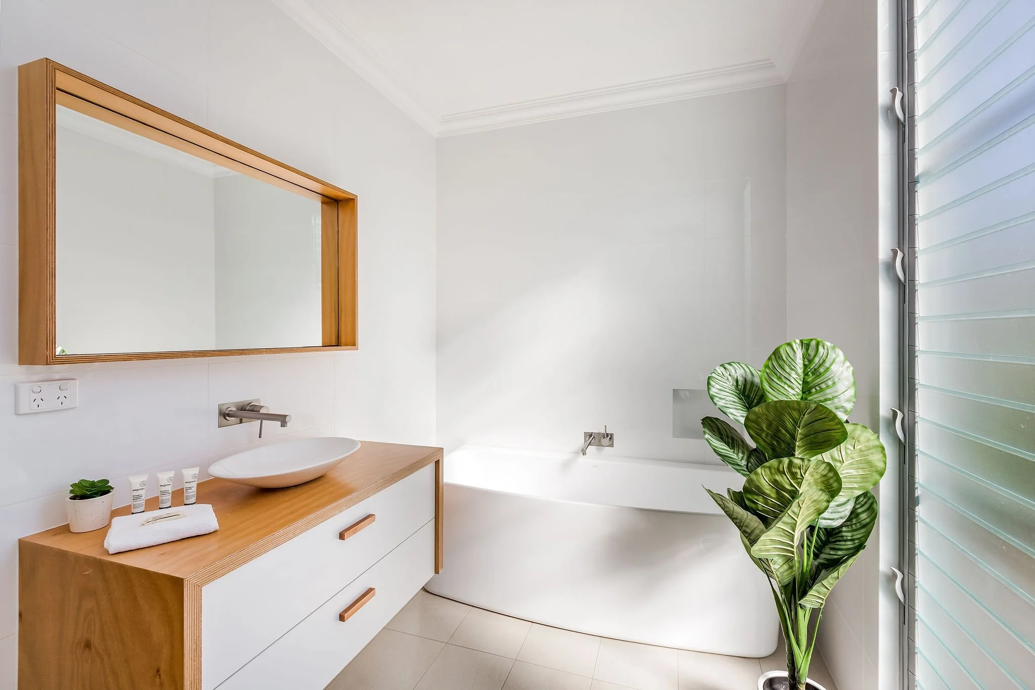 Beach15_Baths-3.jpg