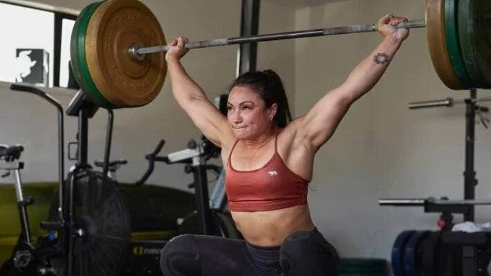 Article: Weightlifter Megan Signal and her journey with RED-S