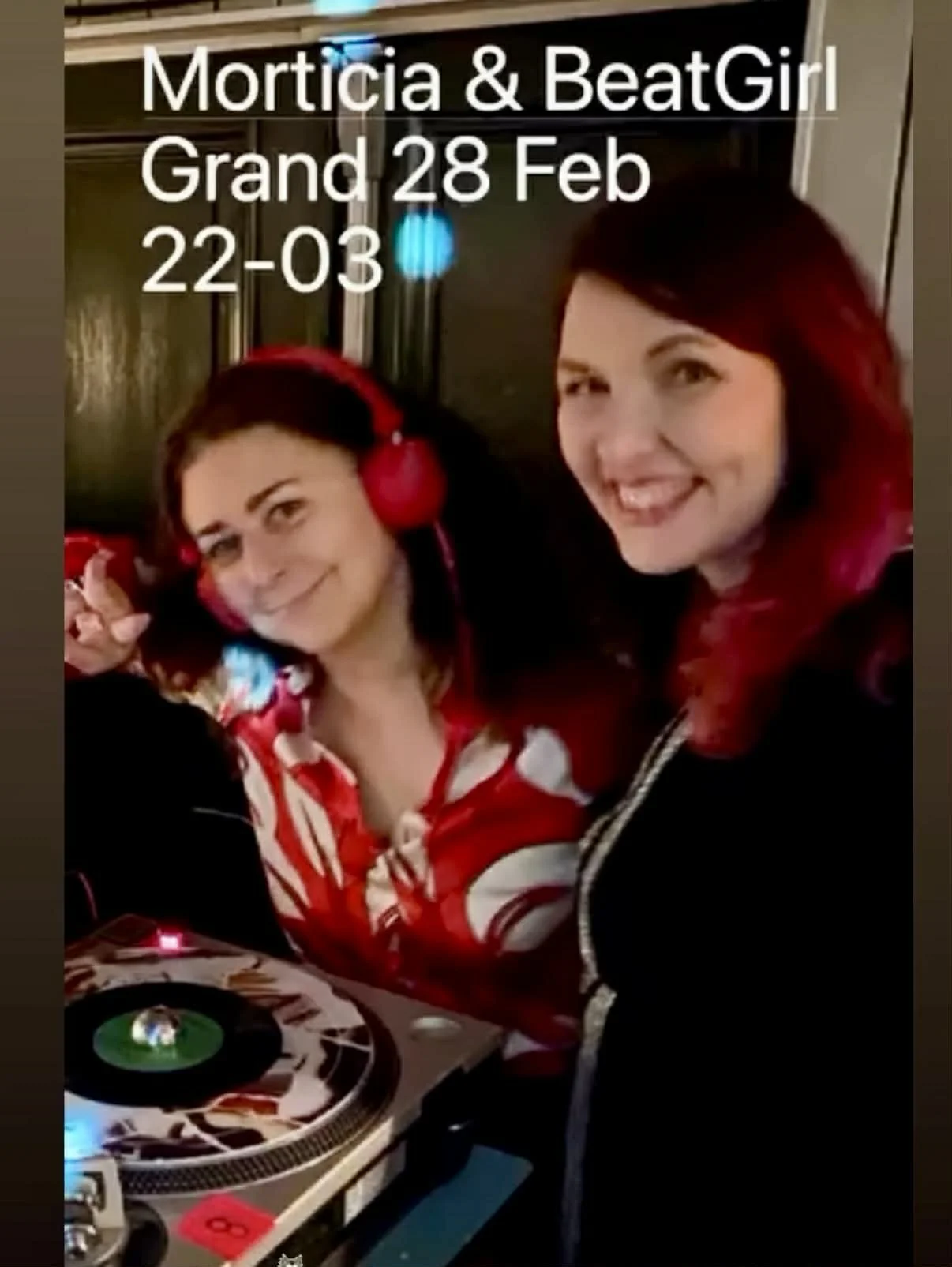 DJ Morticia &amp; BeatGirl i loungen