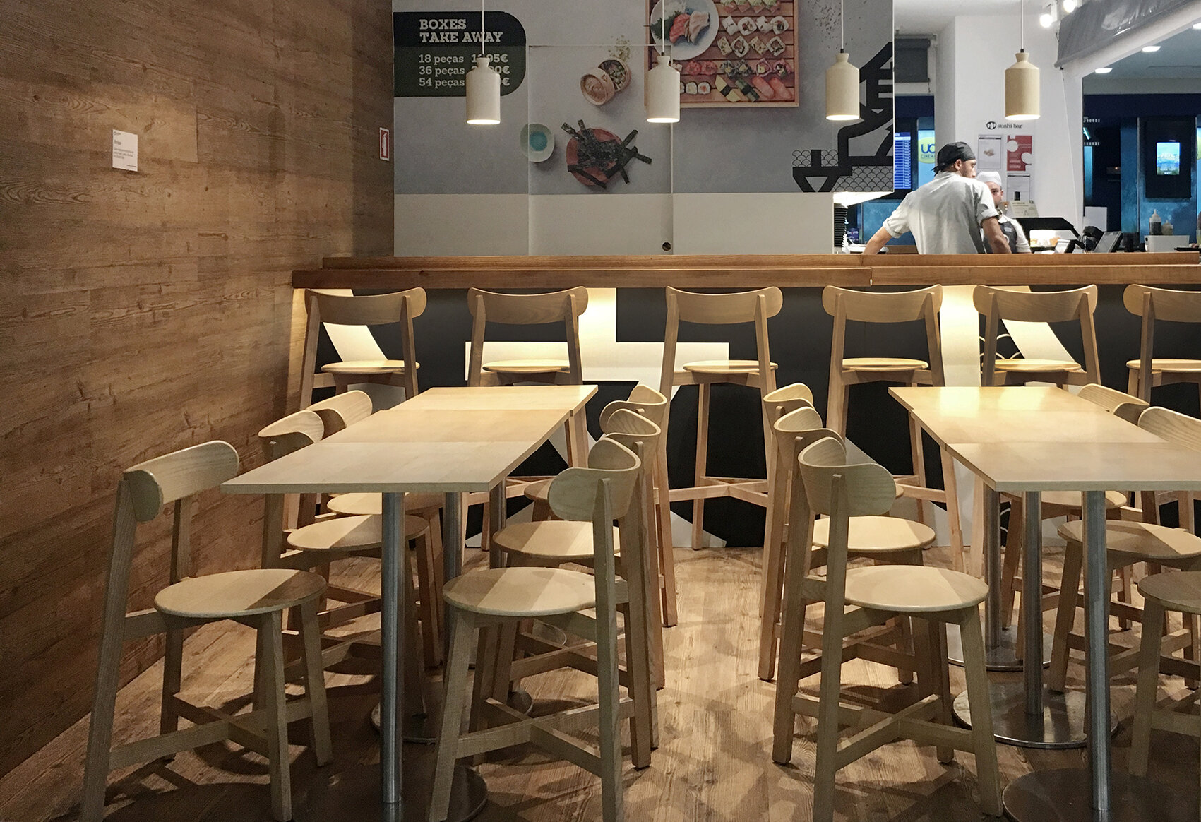 Roda Bar Stool - Branca Lisboa
