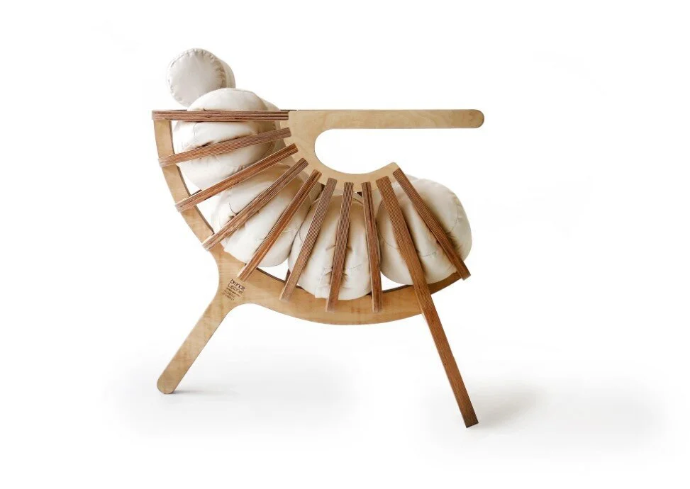 Among Masters - Shell Chair, A Case Study by Branca Lisboa