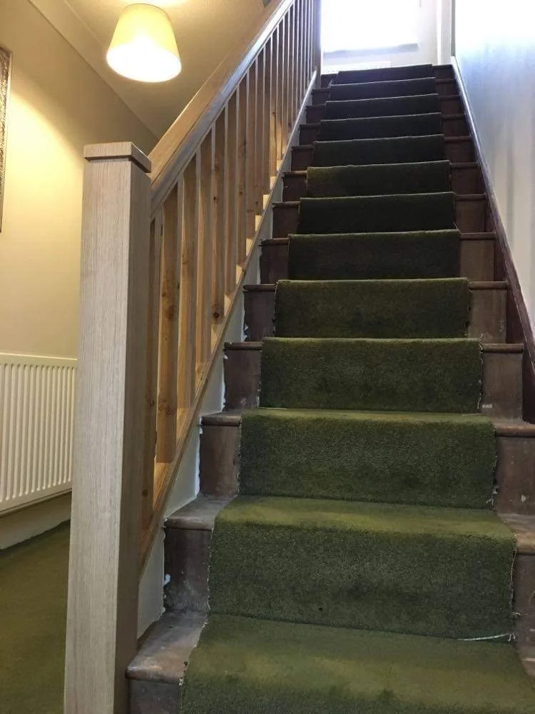 2.6) Staircase!.JPG