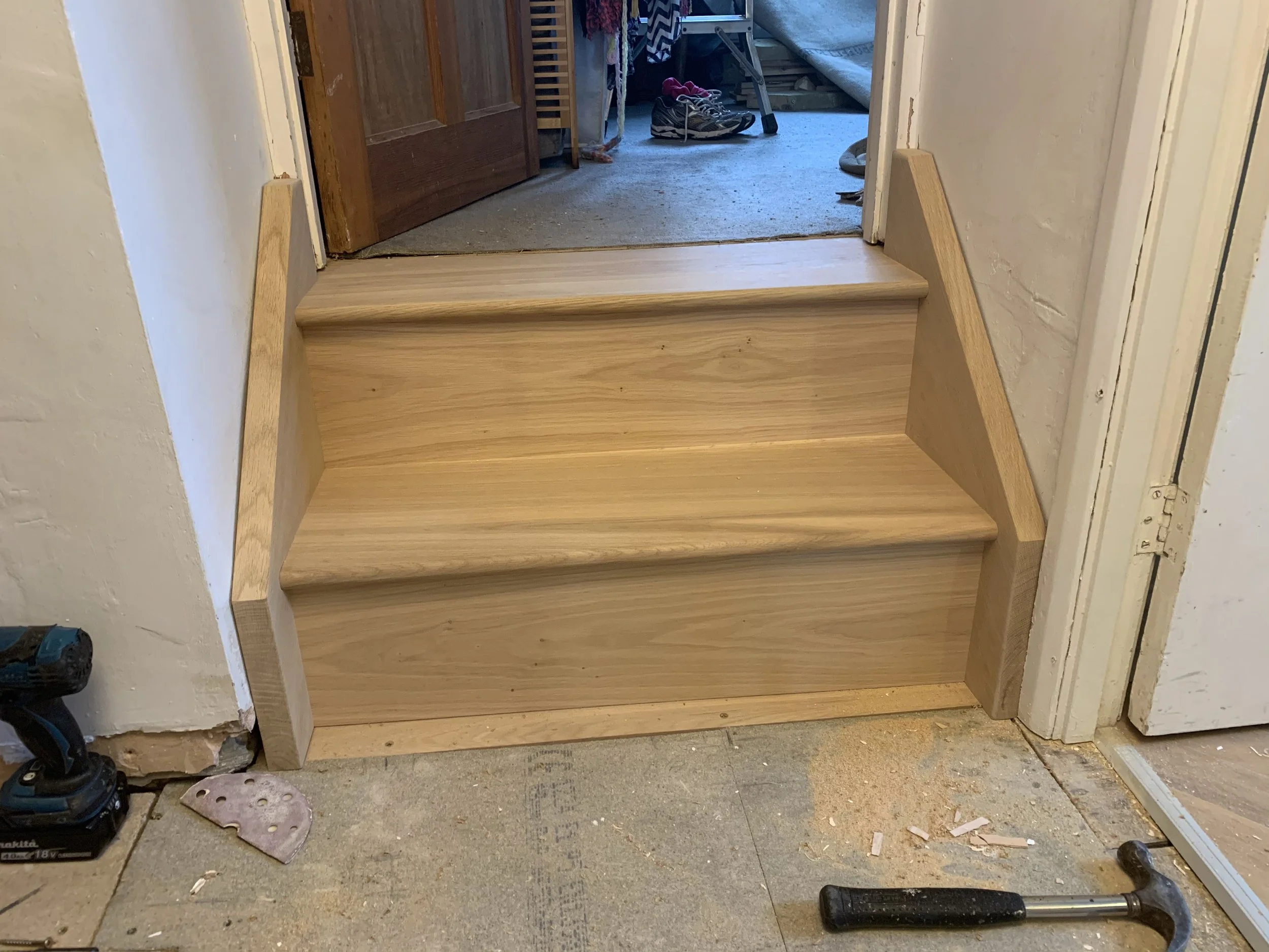 8.3) Staircase!.jpg