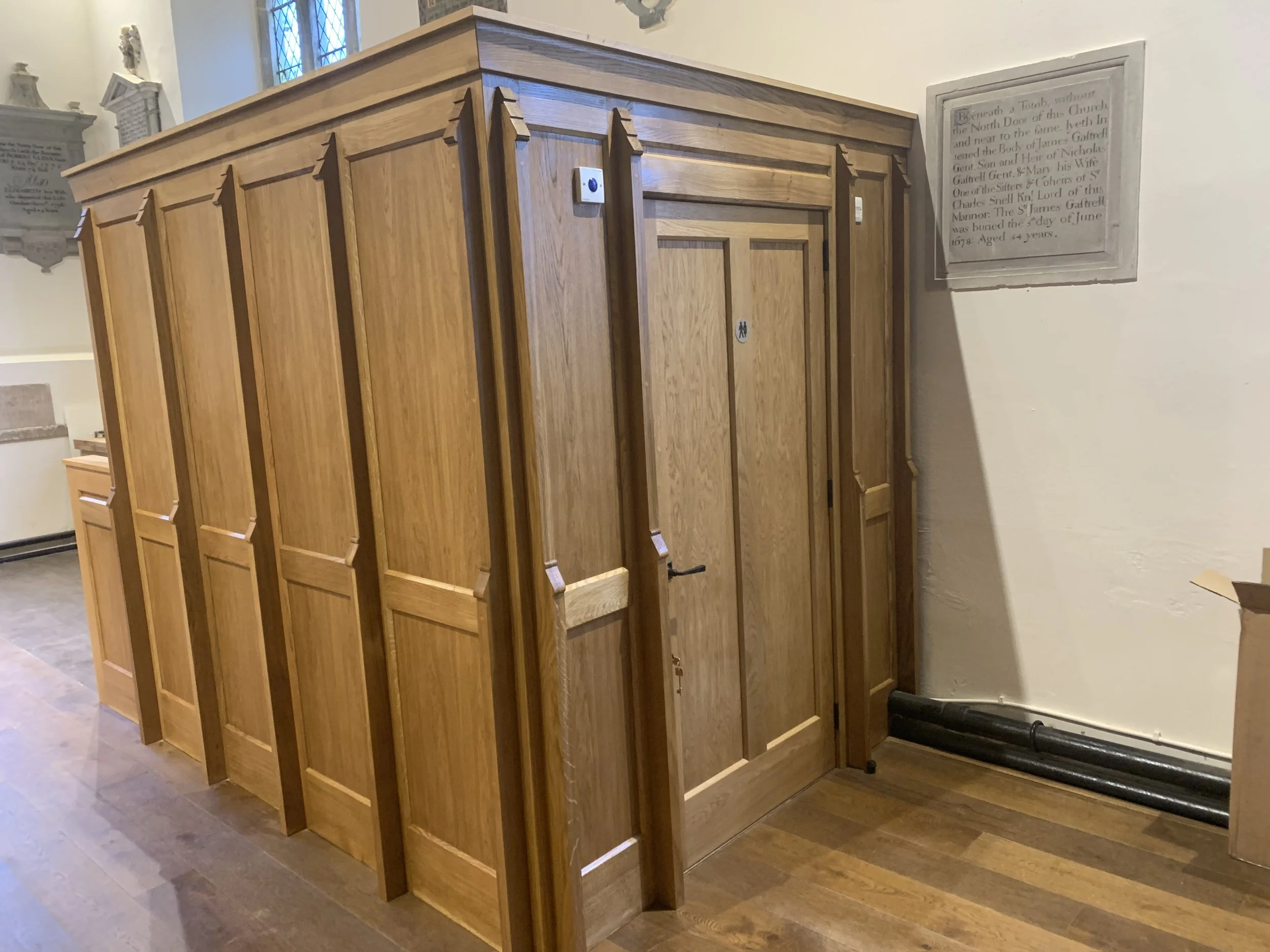 16.1) Cabinet!.jpg