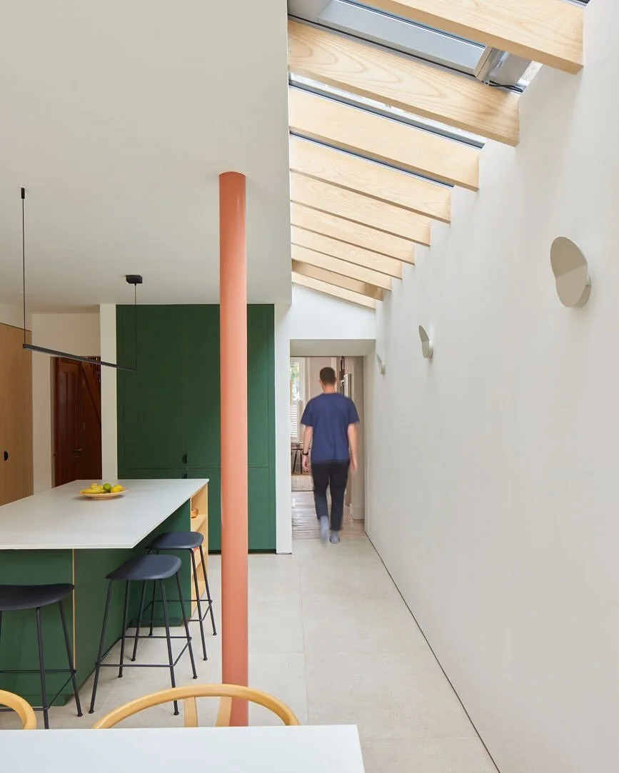 Some of my favourite projects from @holte.studio, creators of stunning kitchen designs with gorgeous materials, colours and finishes ✨