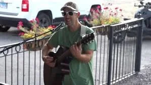 Shawn Smith Returns to the Bison