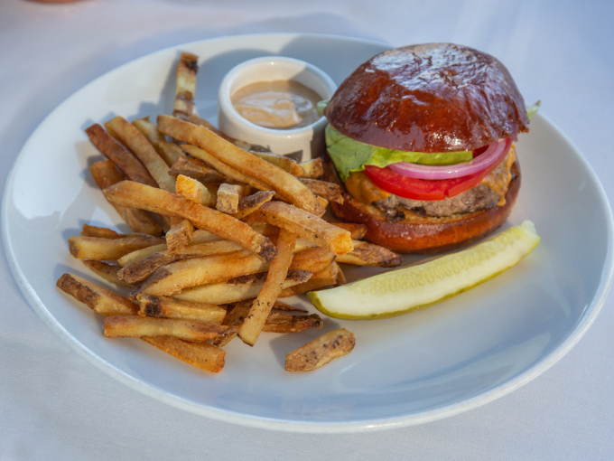Burger Special &amp; Wine Sips