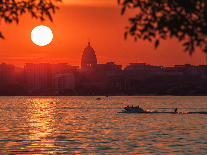 Sunset Pontoon Cruise 