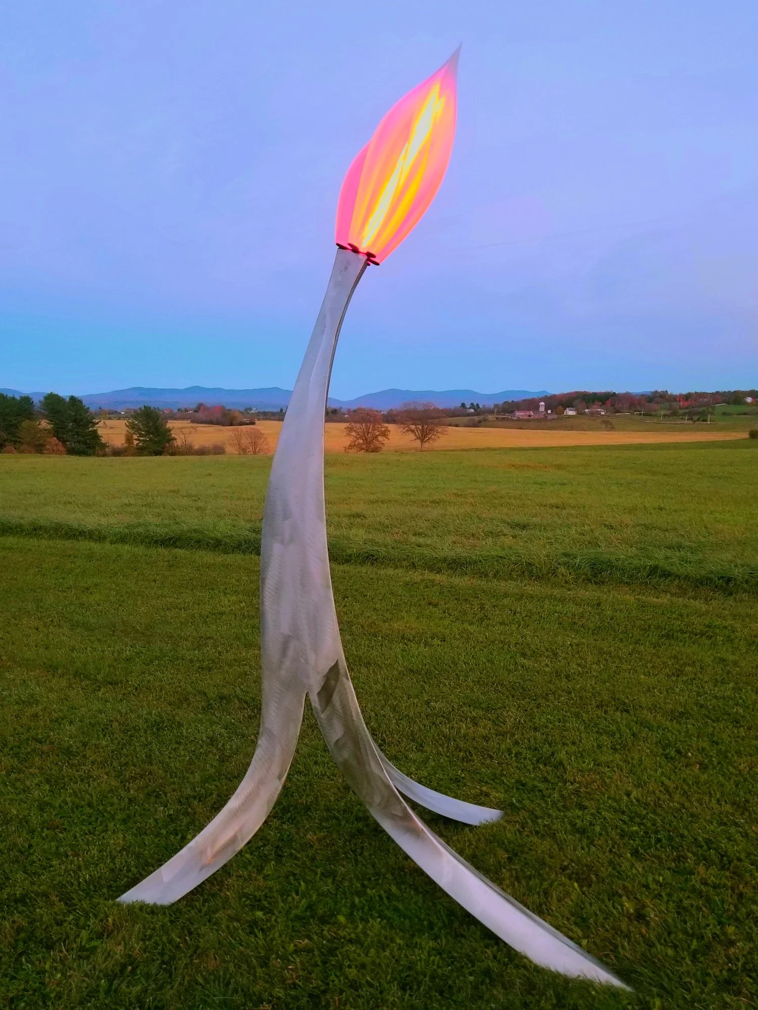 "Liberty", Stainless steel, 3D printed PETG, RGBW LED lights, 99"x60"x34"