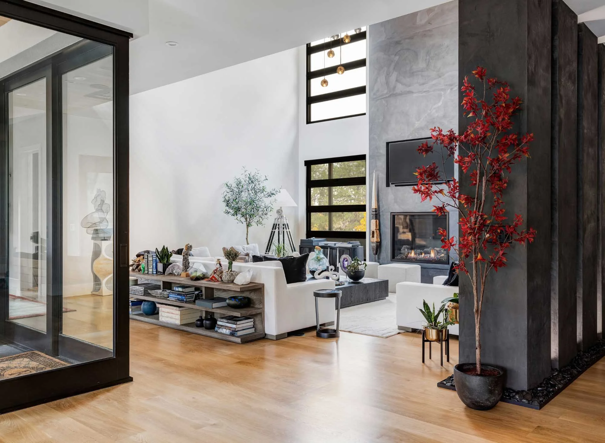 Smith_and_Meade_605 Residence-4.jpg