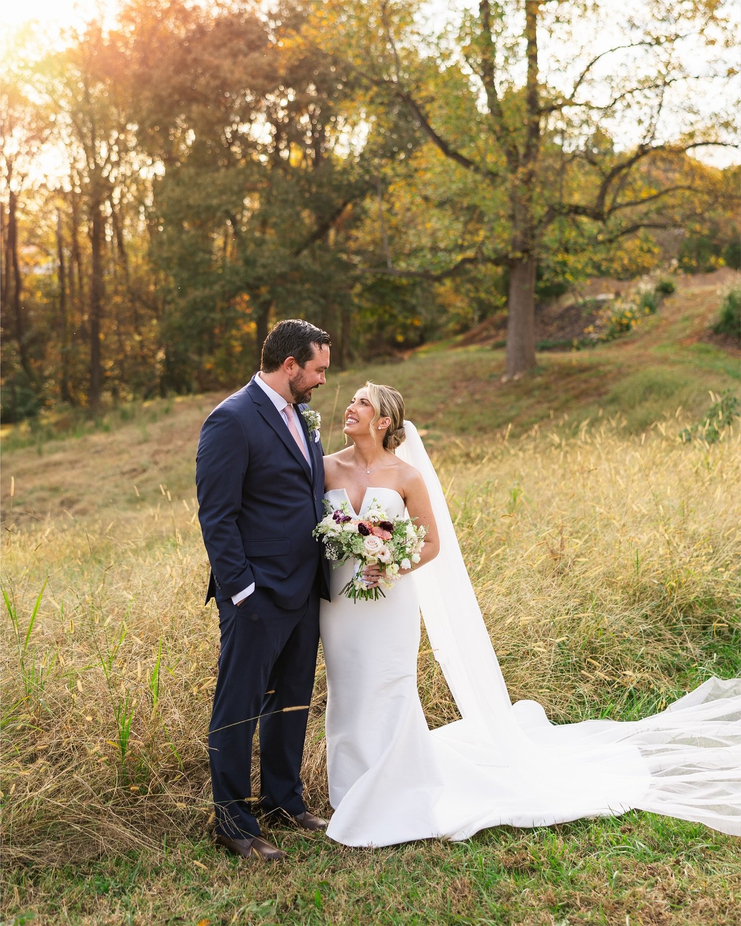all the magic of the first moments of your marriage🥂🙌🏼
-
second shooting for @katiejamesphoto