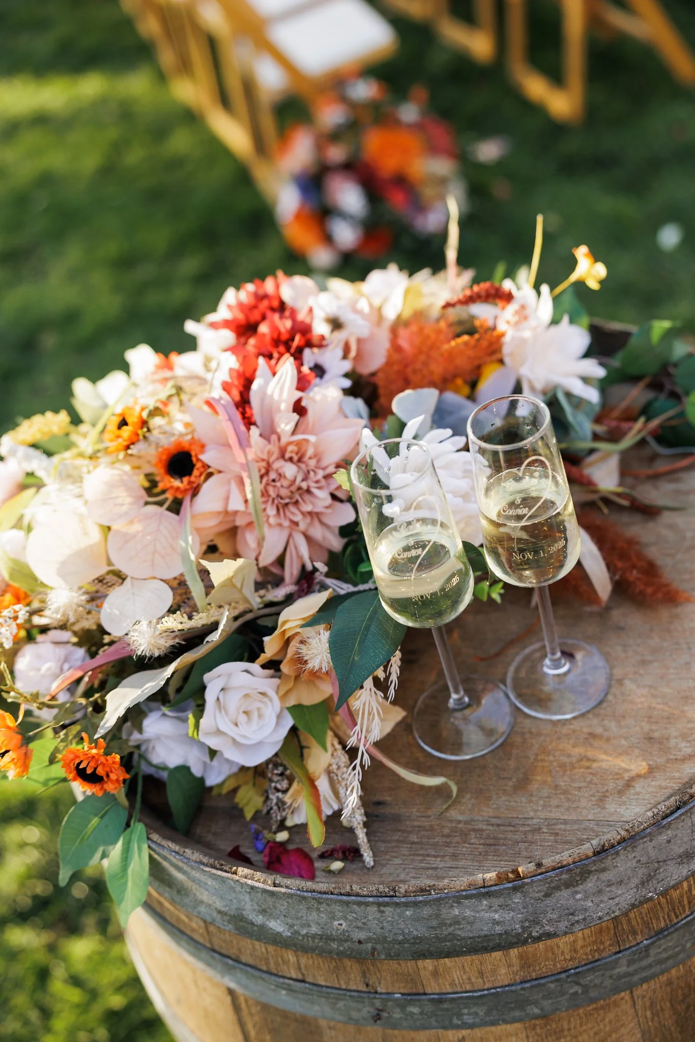 Colorful November Wedding at Vineyard at High Holly