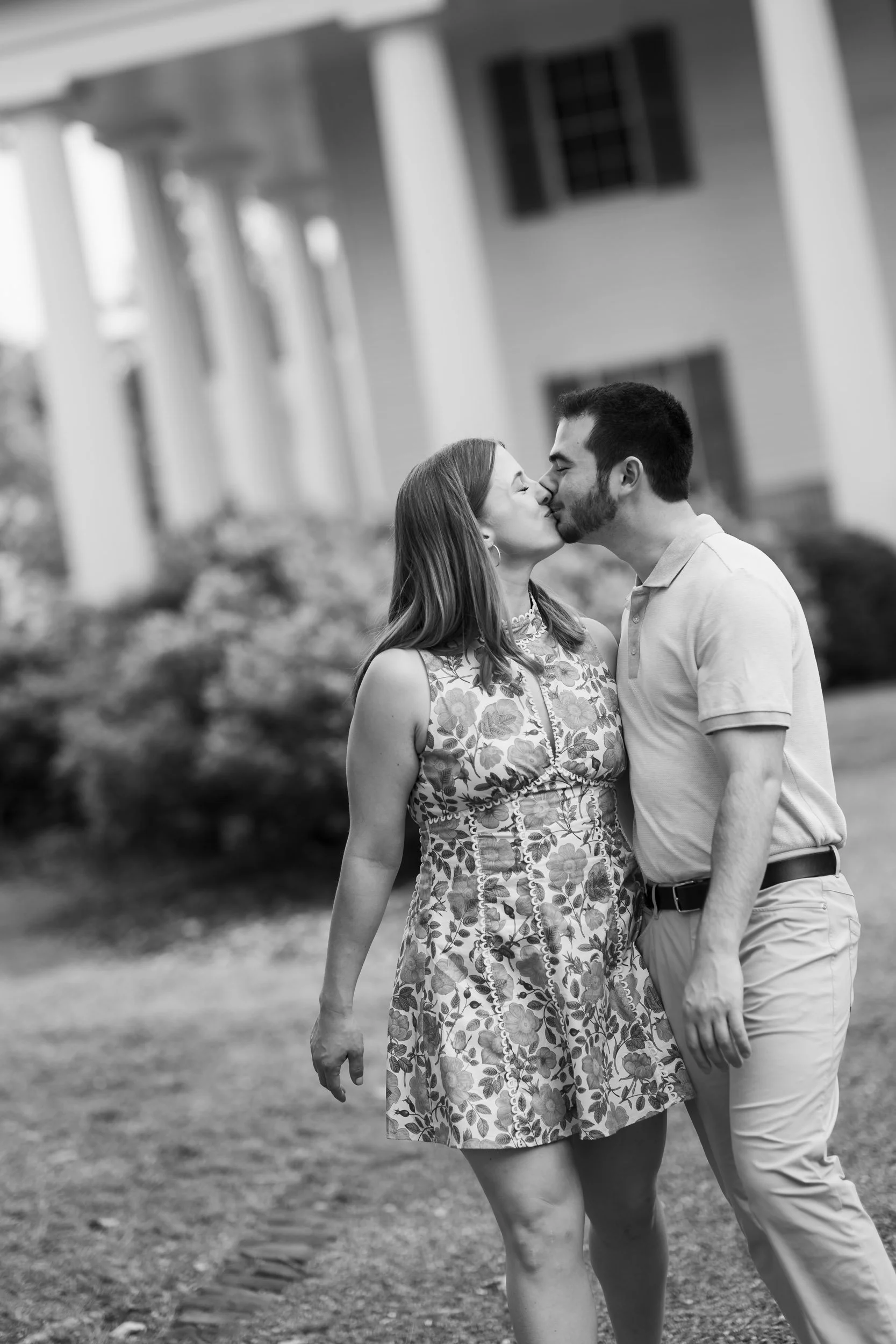 Columned Portico Kiss | Barrington Hall