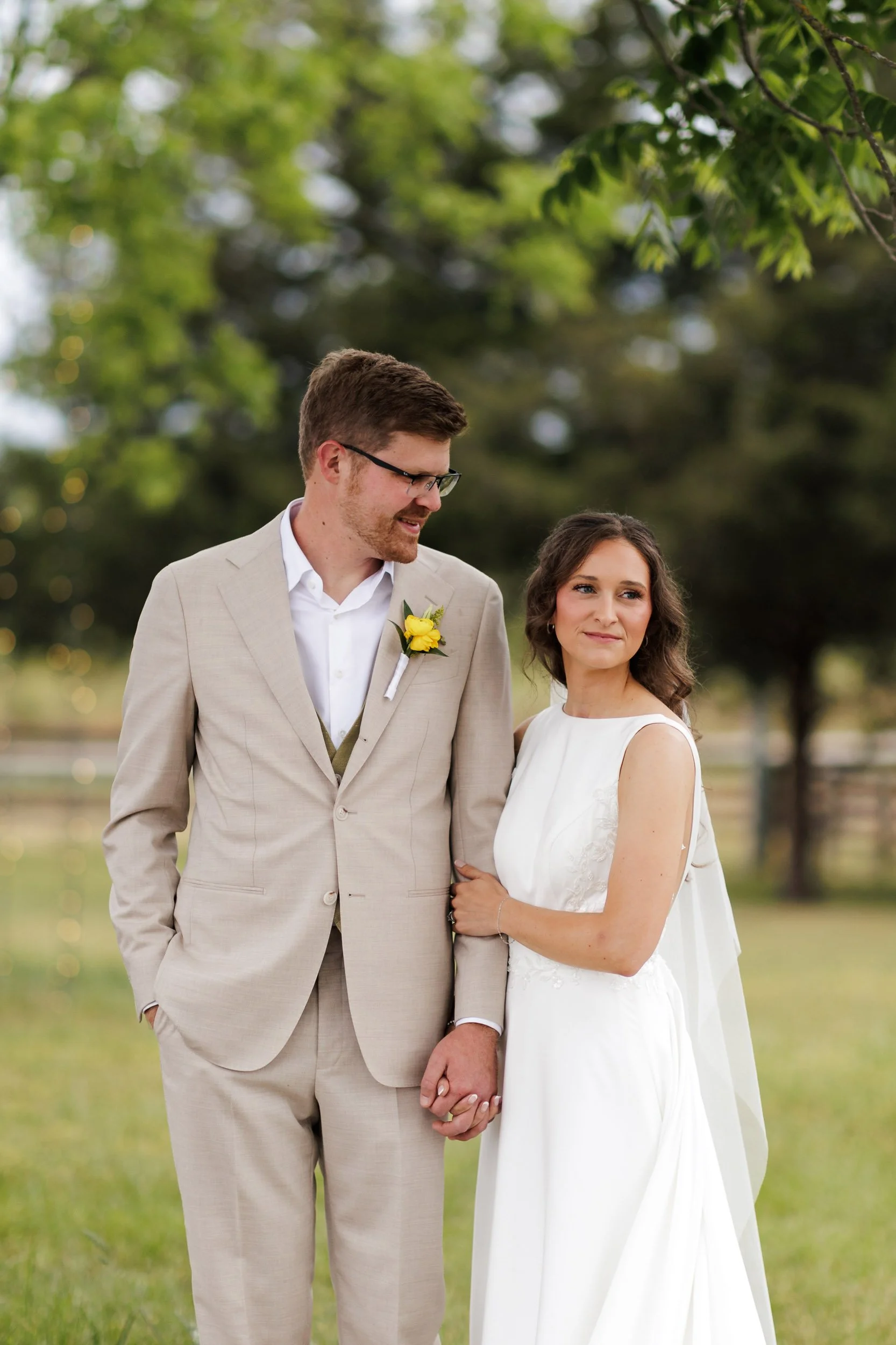 hart-acres-farm-wedding-bride-groom-03.jpg