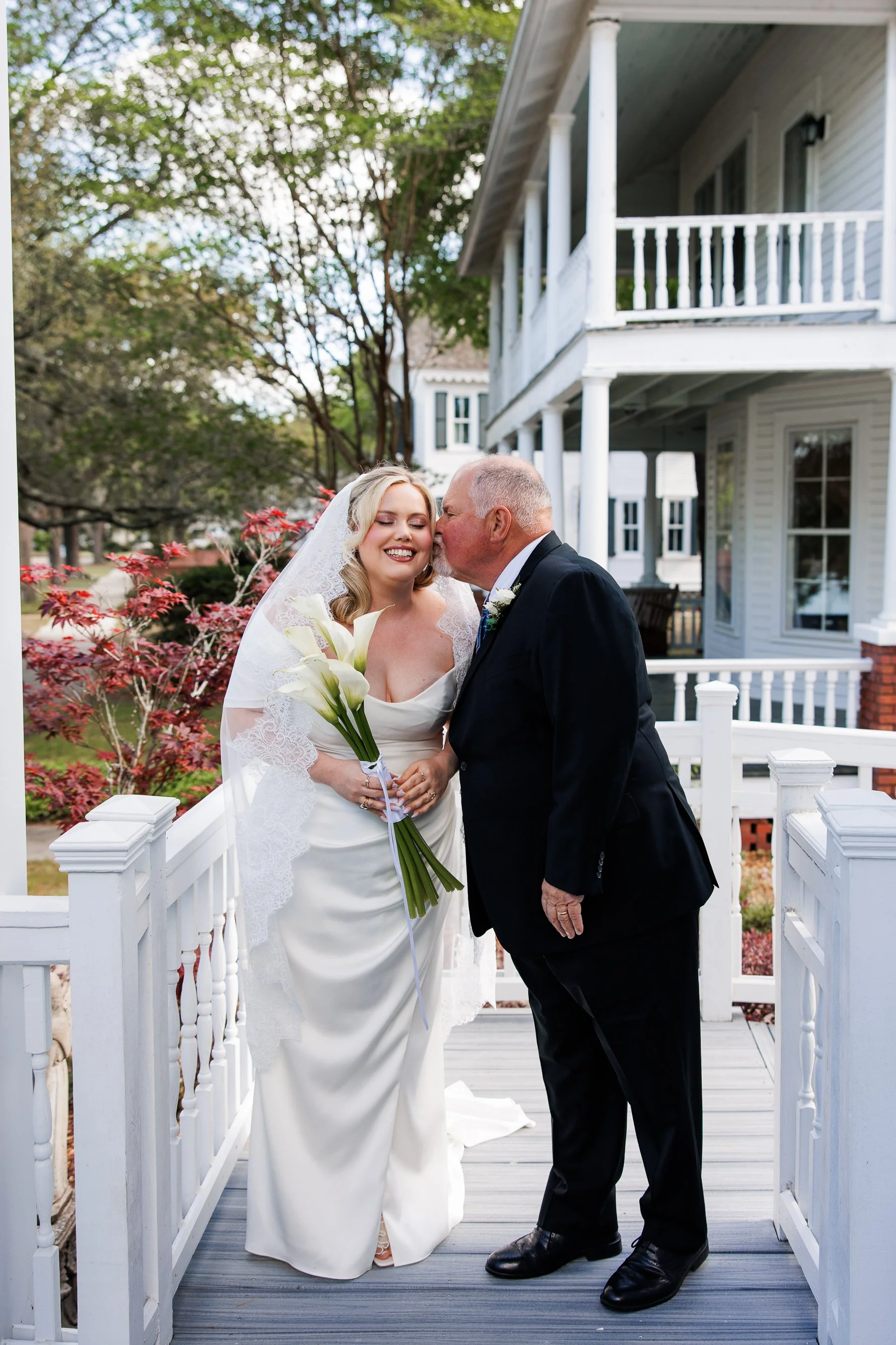 st-agathas-episcopal-church-wedding-portraits-09.jpg