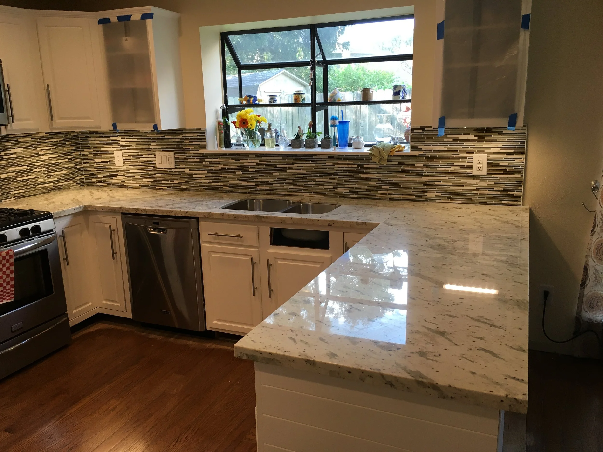 Andromeda-White-Granite-houston-countertops — iGranite Countertop and