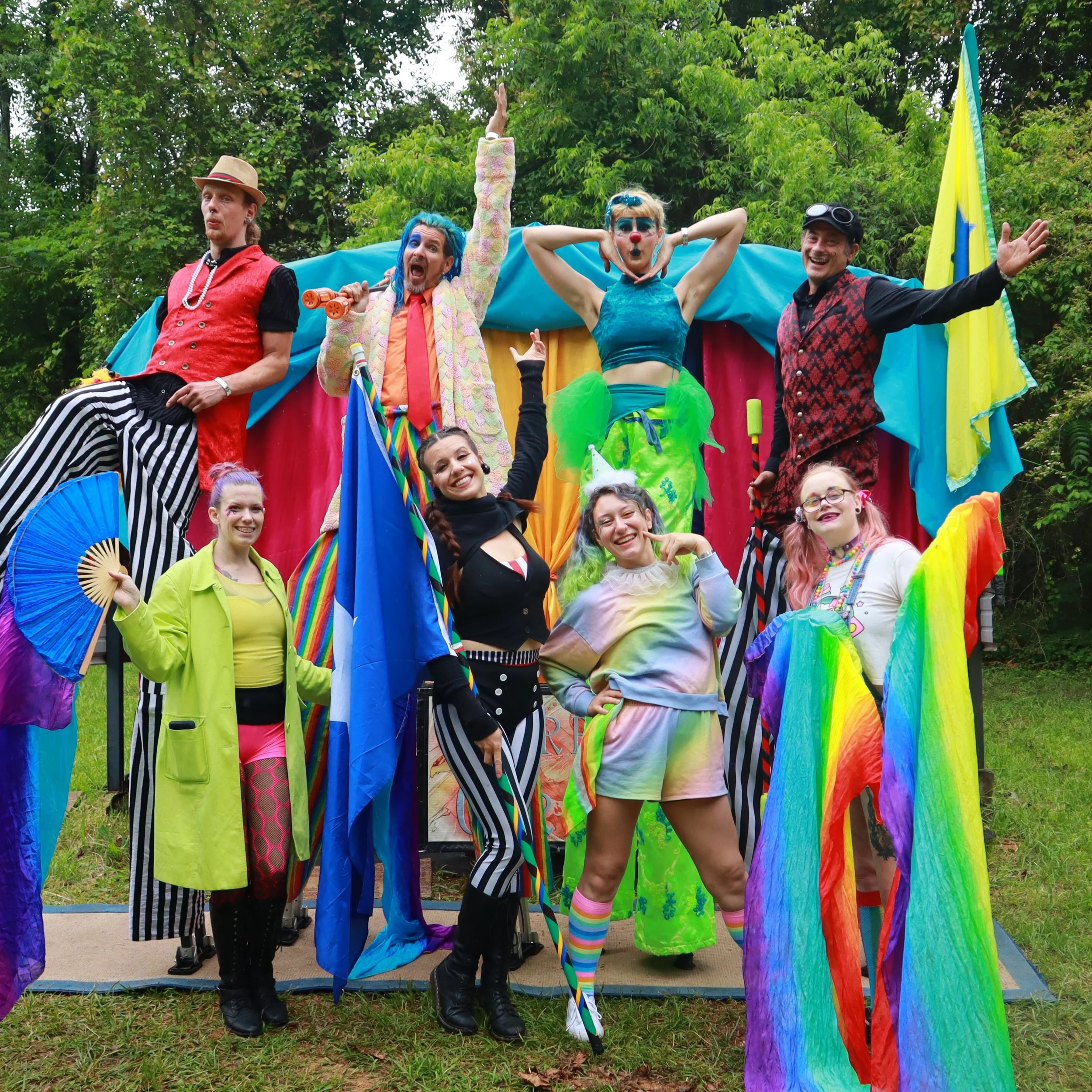 Secret Cirkus Group 1.JPG