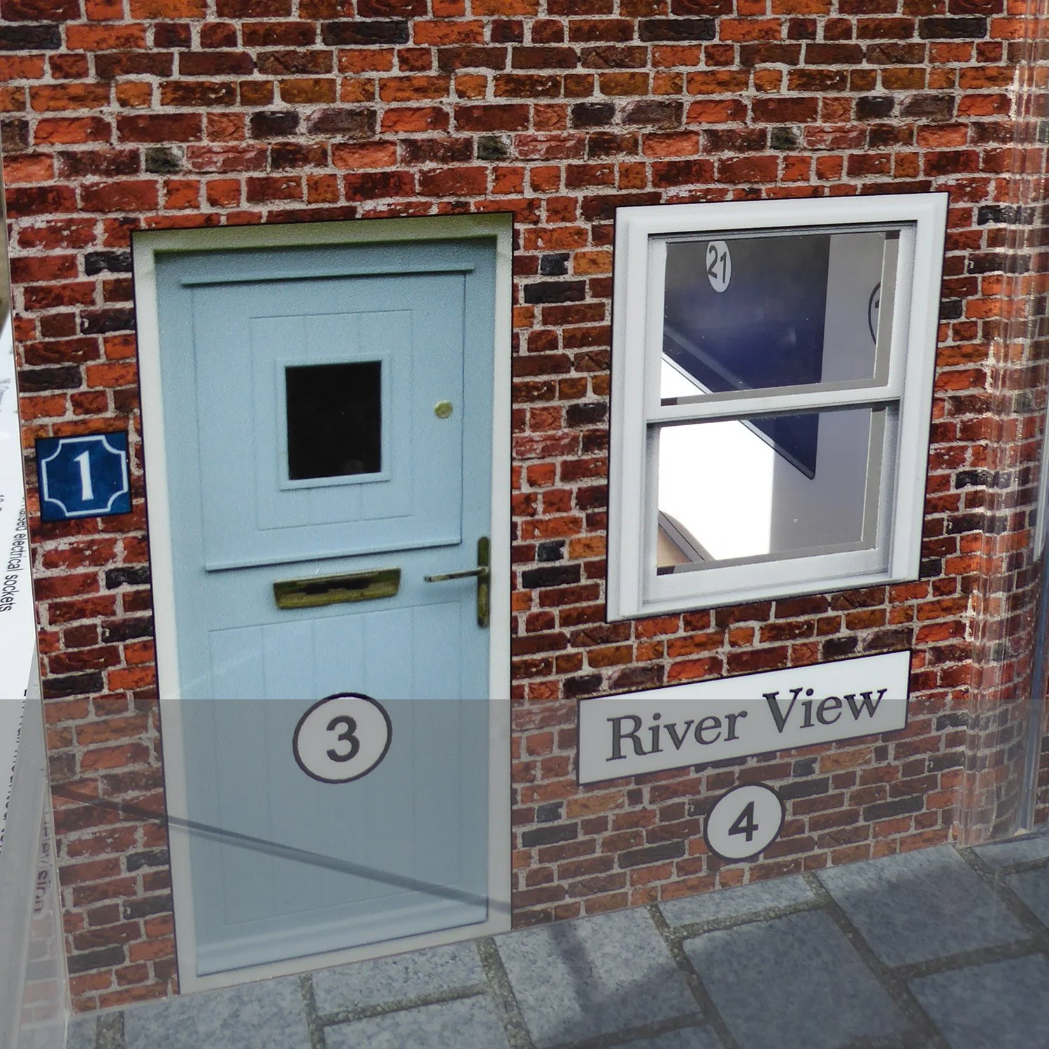 3. Flood door fitted (allows access during flooding)