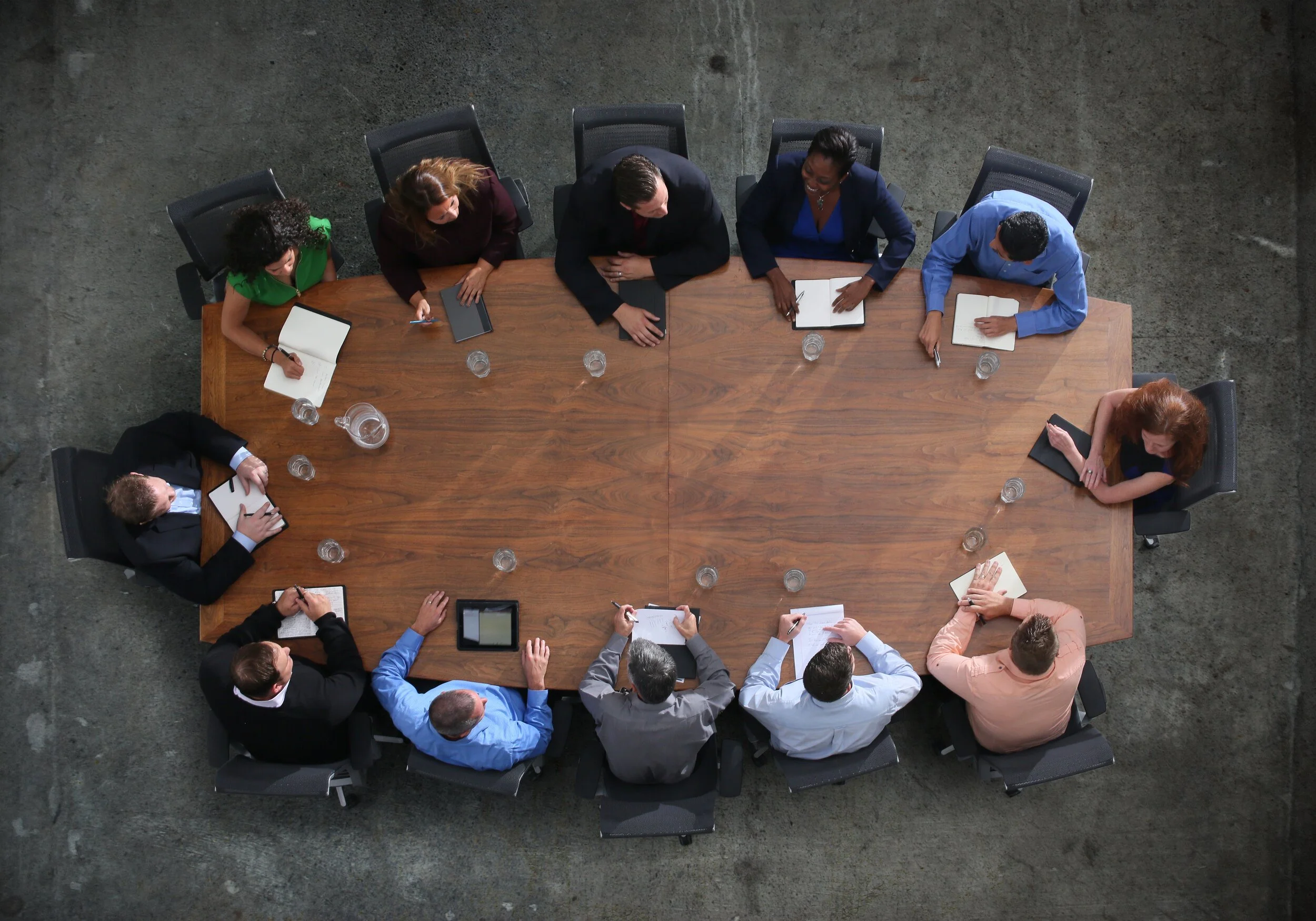 Experience-Vistage_Table-overhead.jpg