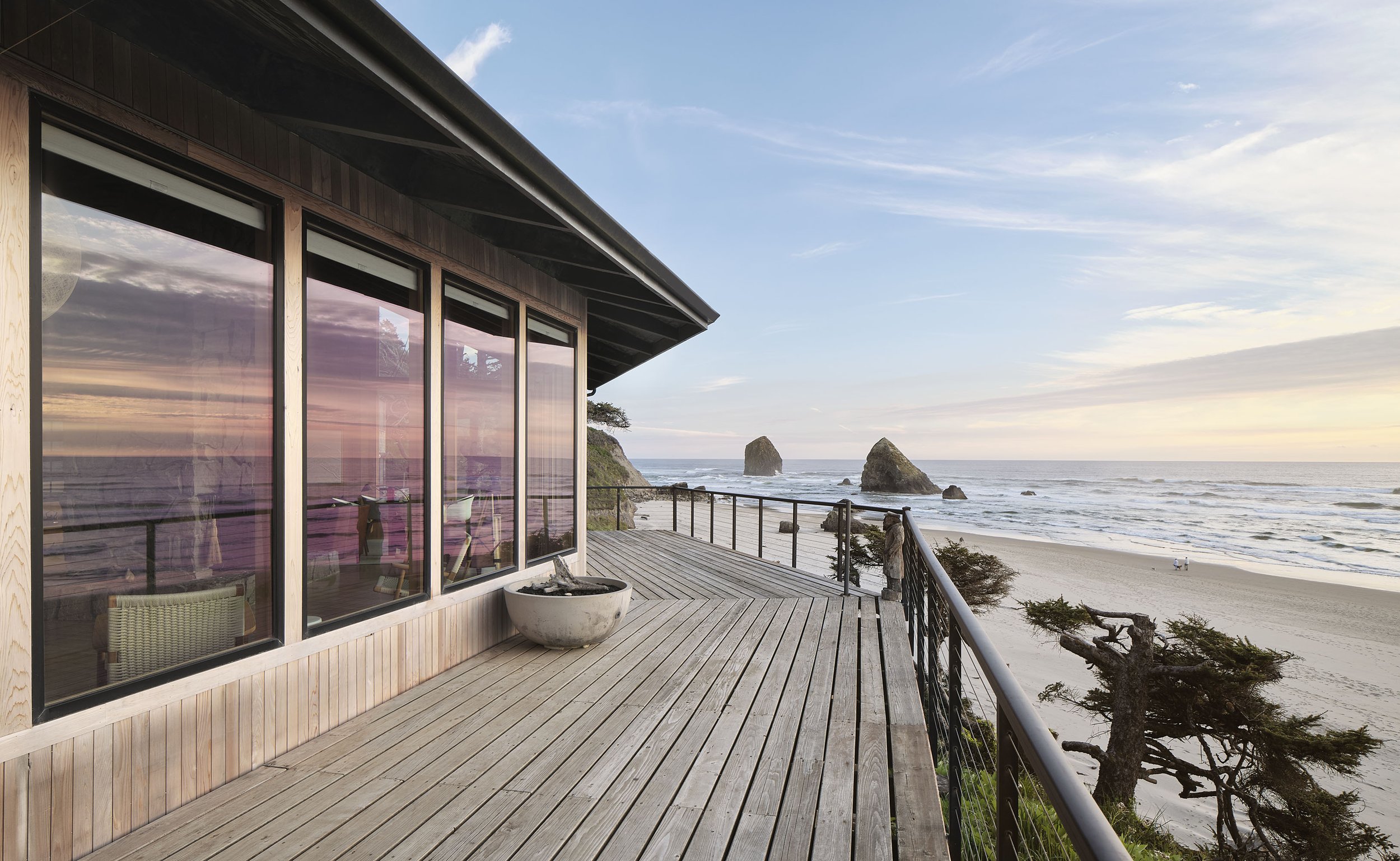 CANNON BEACH LOOKOUT