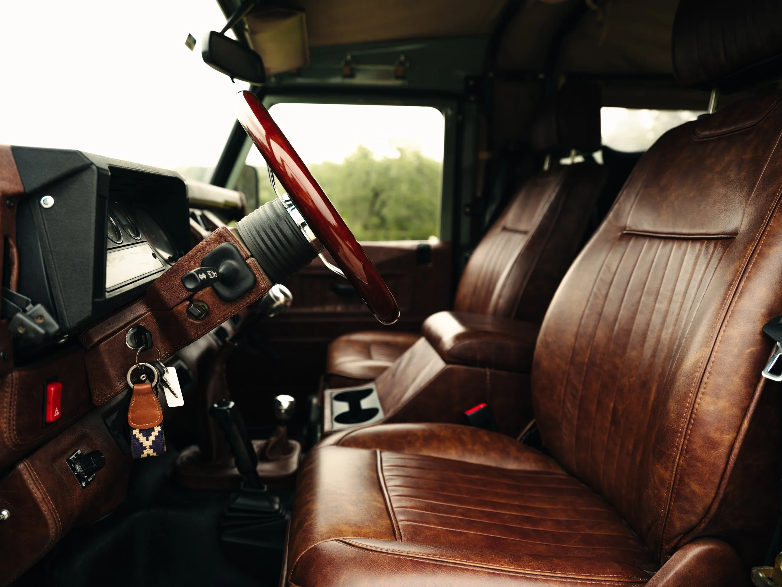 austin-automotive-photography-dave-capote-classic-land-rover-defender-1.jpeg