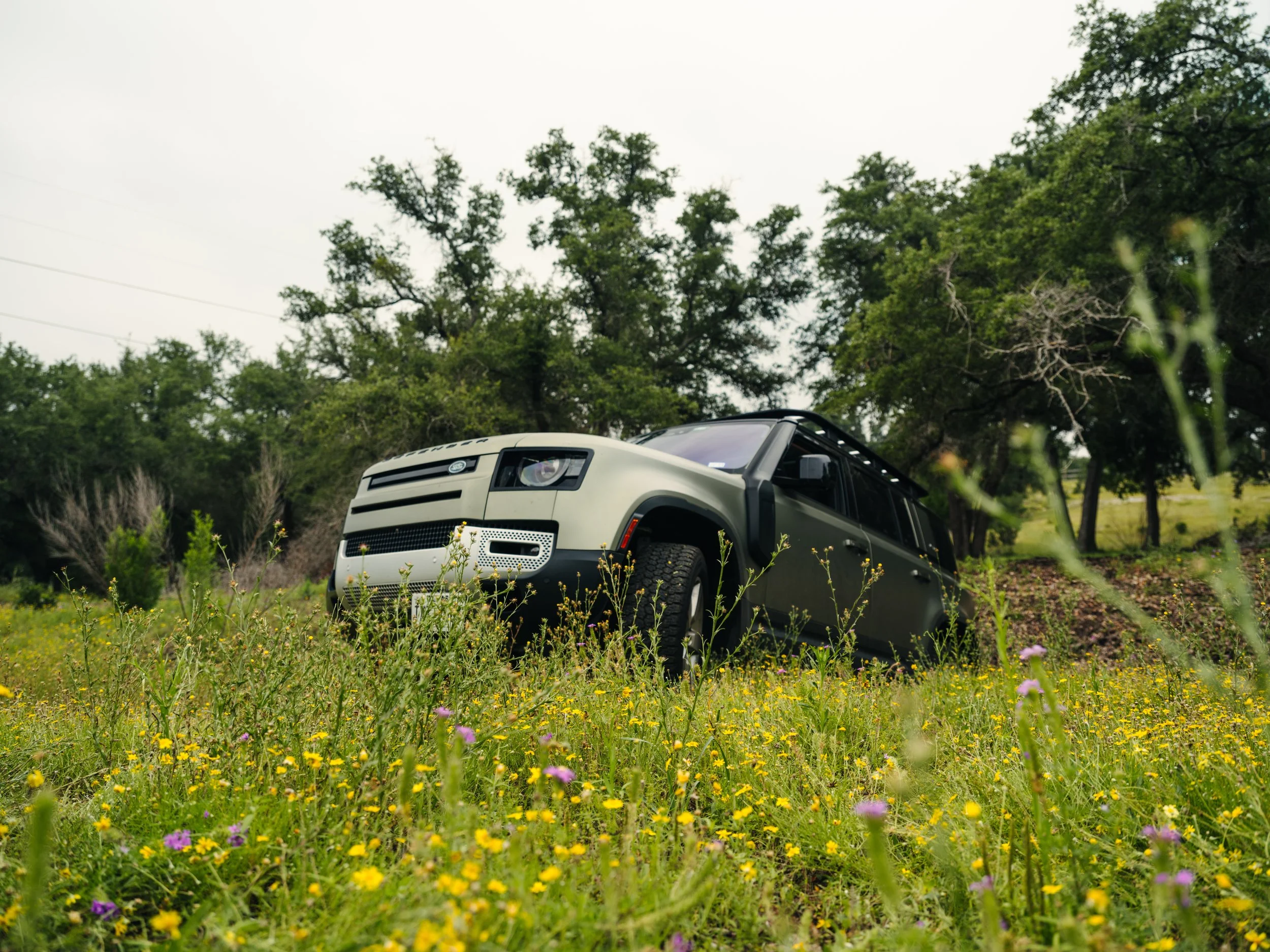 austin-automotive-photography-dave-capote-classic-land-rover-defender-4.jpeg