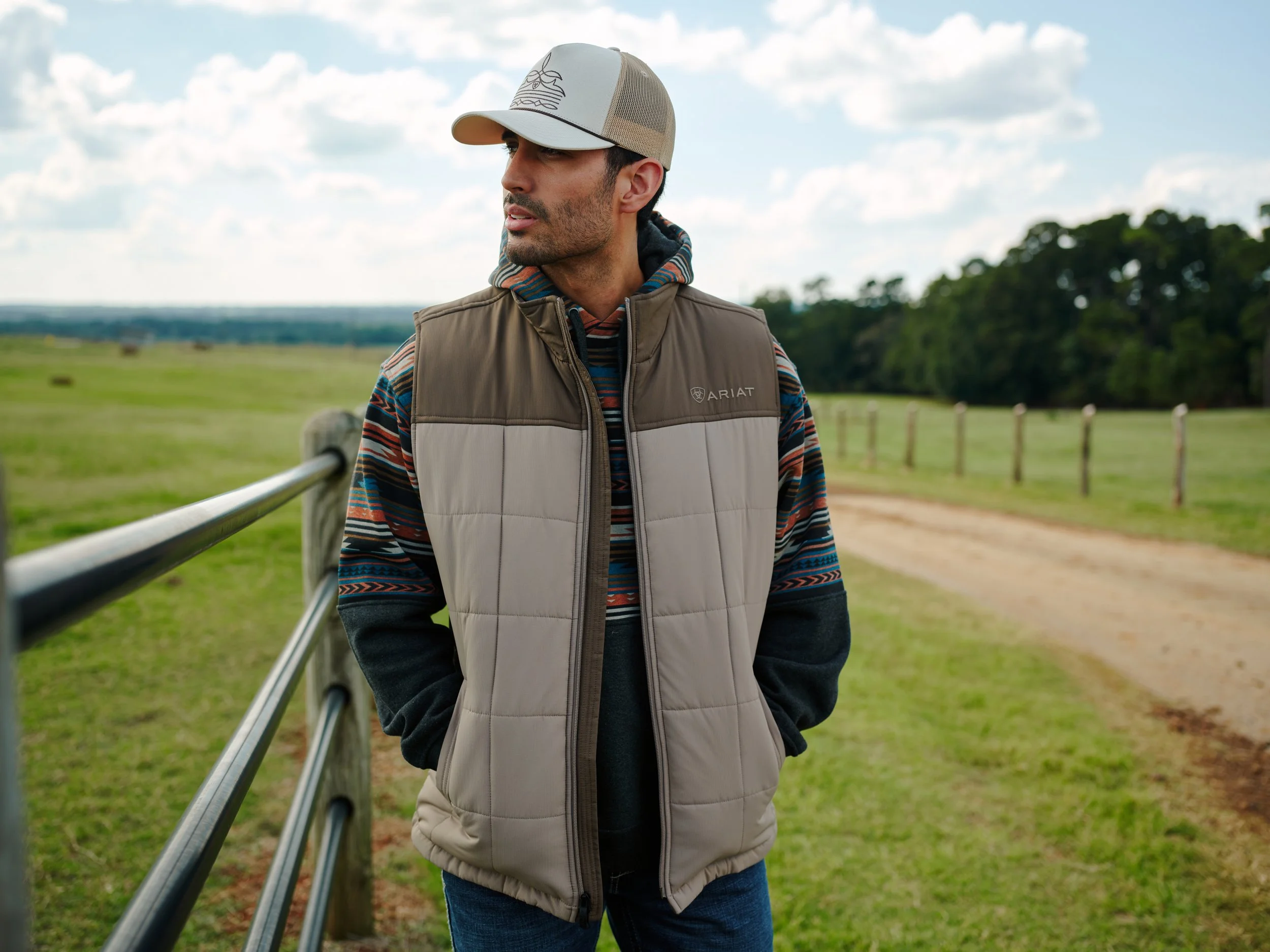 CAVENDERSHOLIDAY25_0531 2.jpg