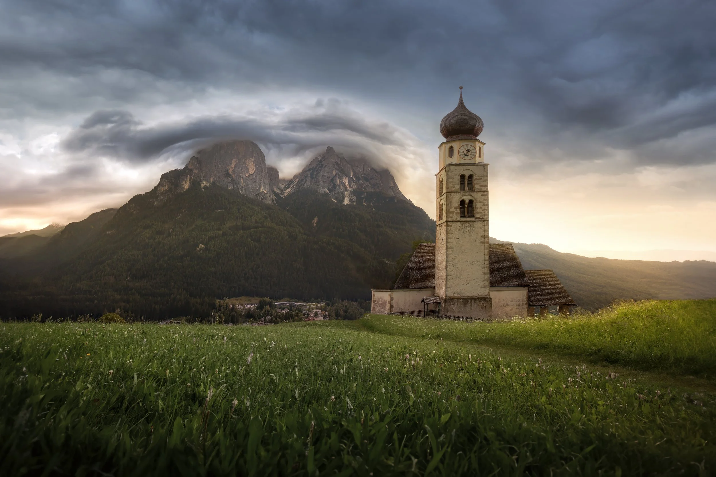 St Valentines church Tempest web.jpg