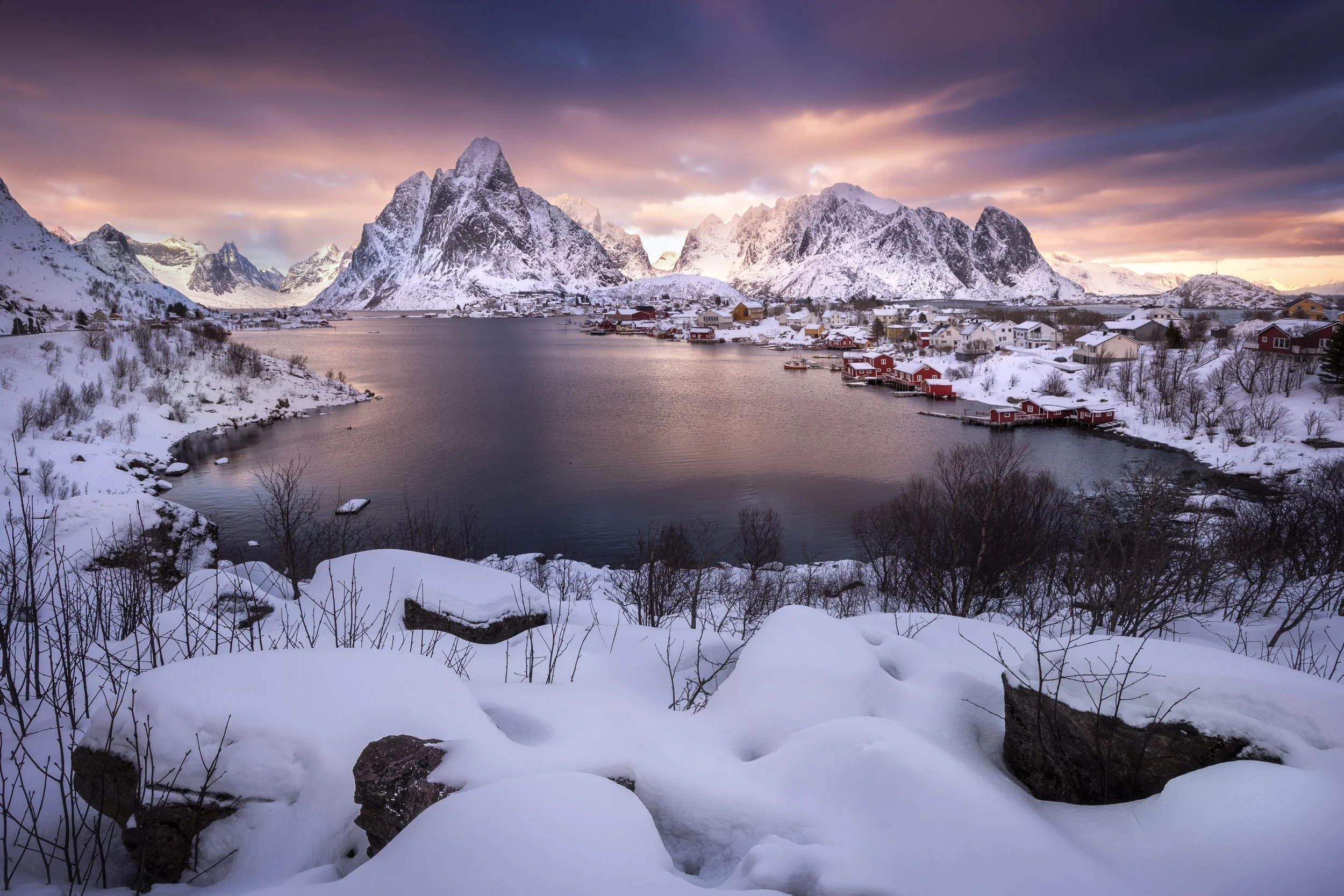 Reine Panoramic View web.jpg