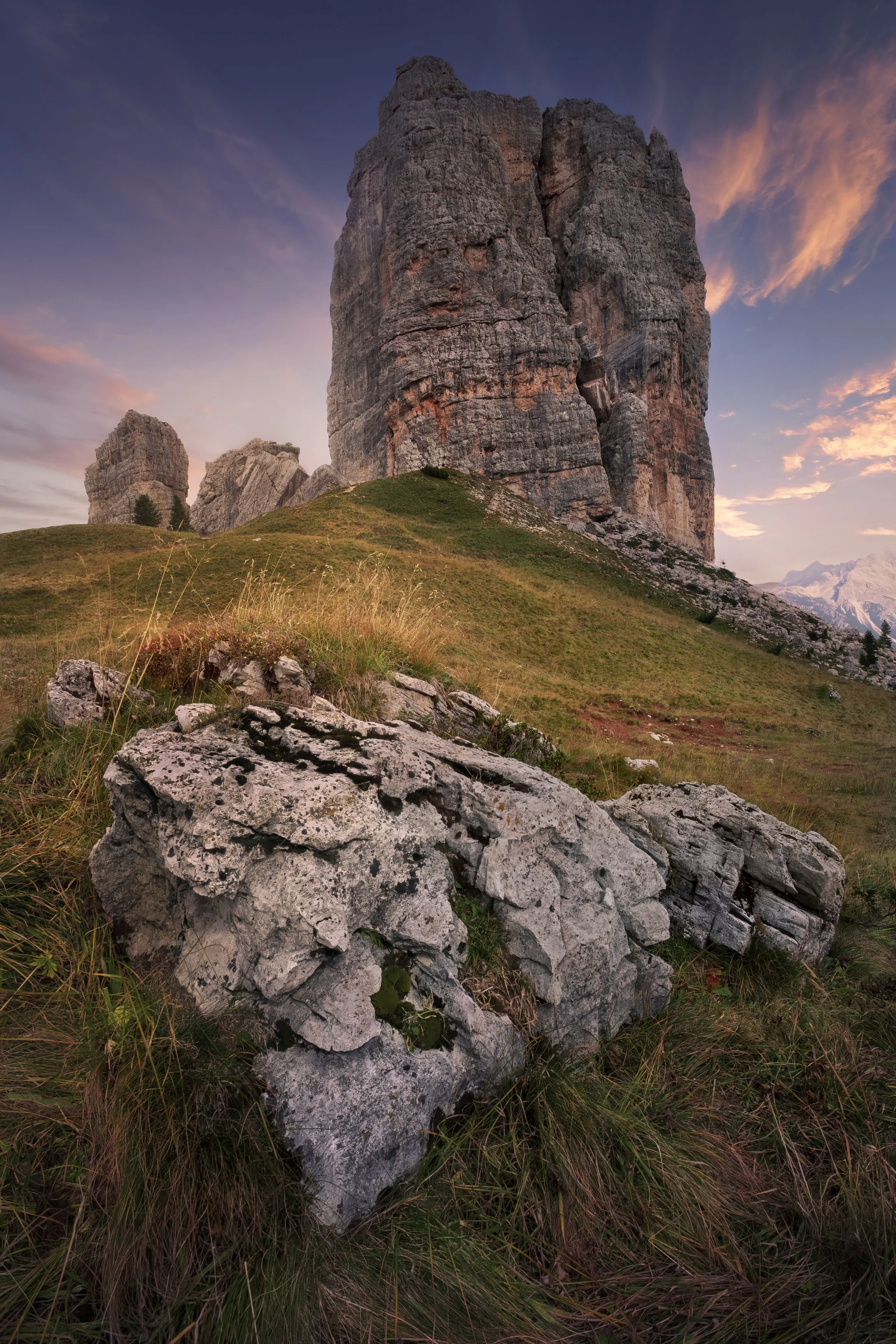 Chinque Torri web.jpg