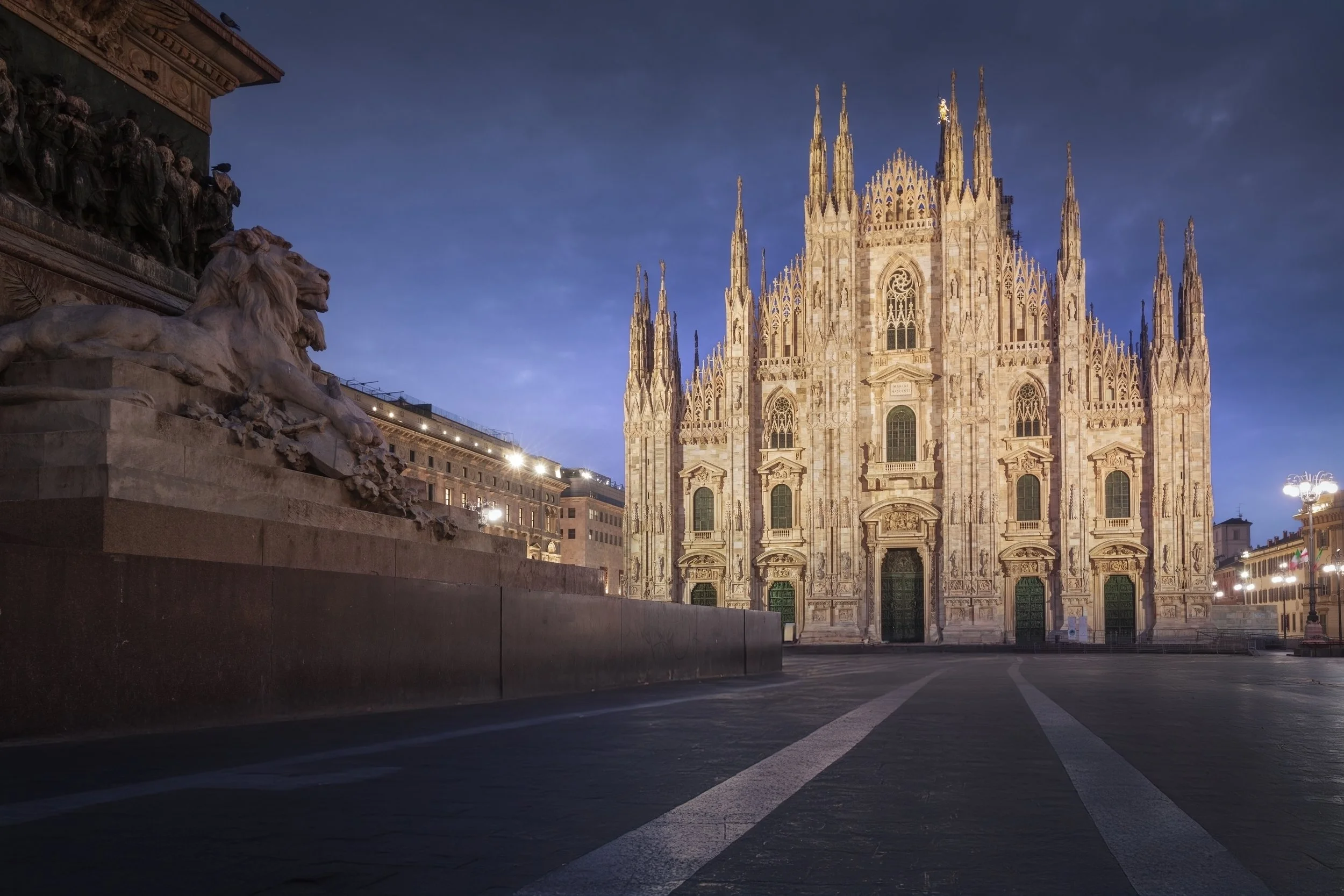 Duomo Milan..jpg