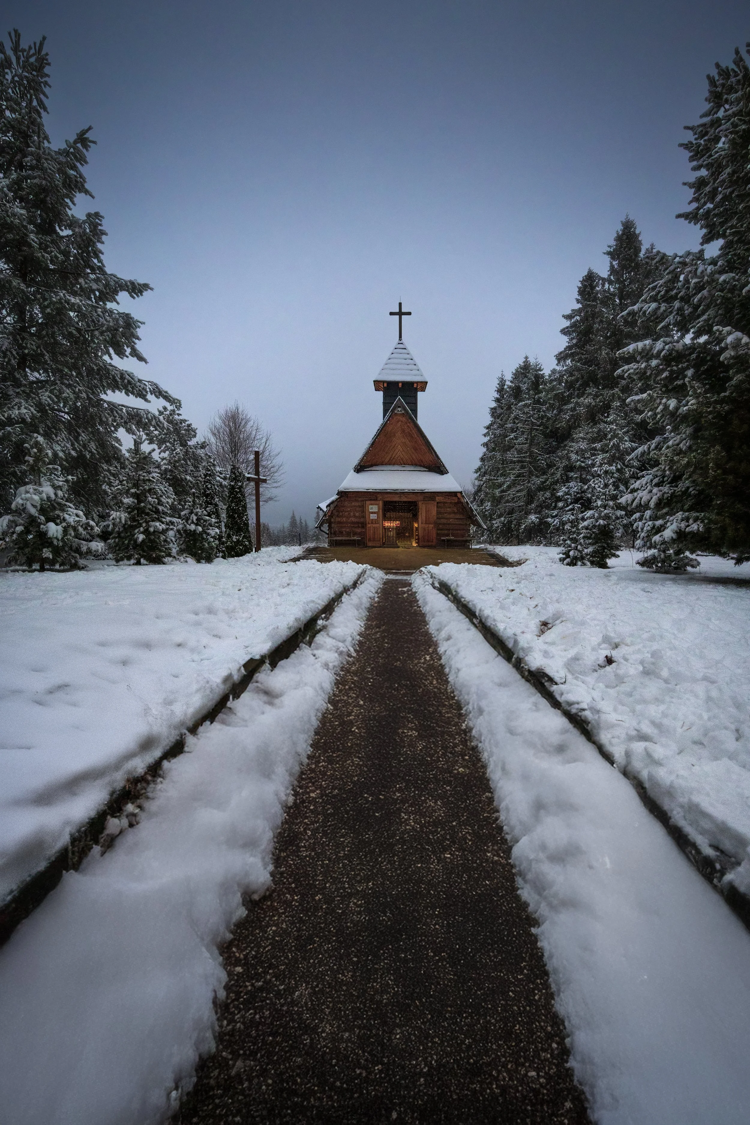 Chapel of Our Lady of the Rosary web.jpg