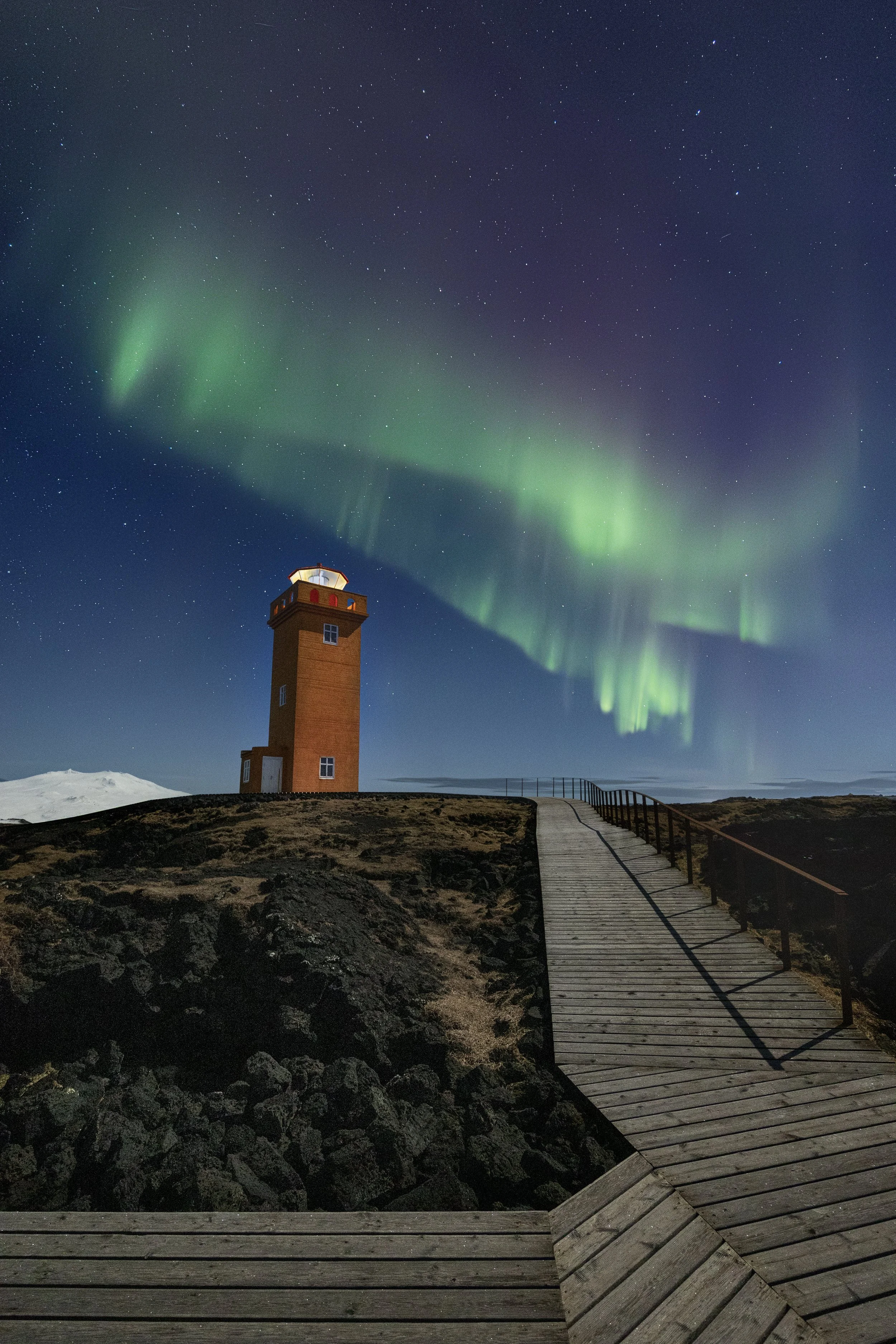 Lighthouse Pier Aurora web.jpg