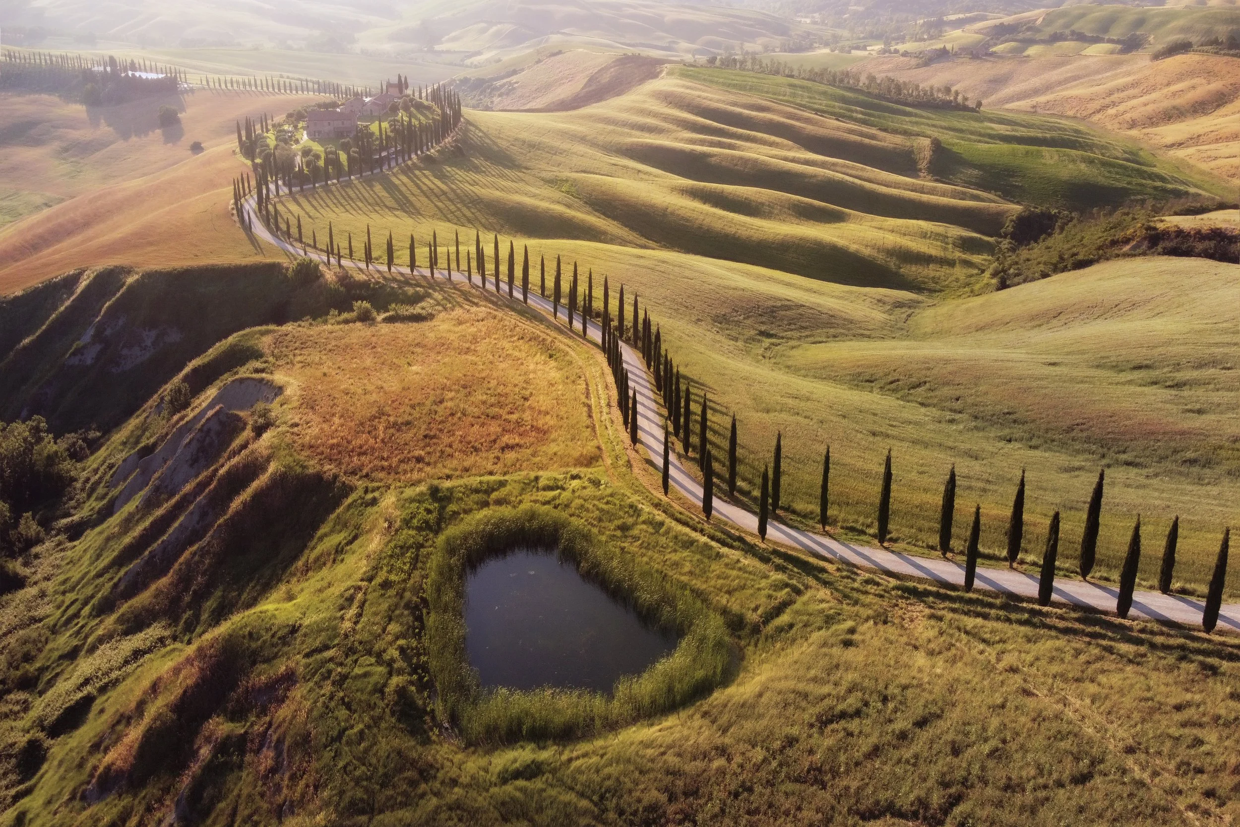 Podere Baccoleno leading Lines web.jpg