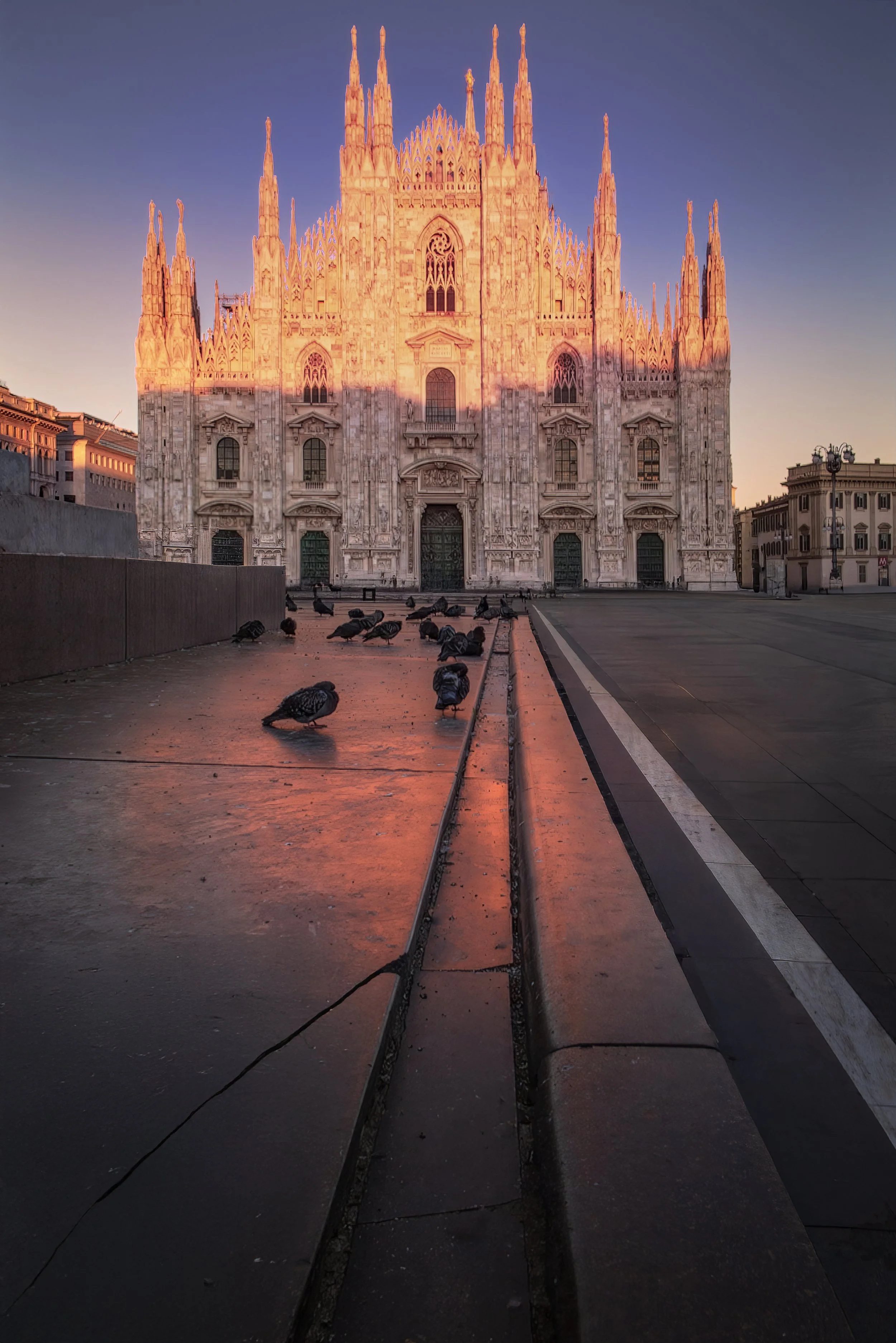 Iluminated Duomo web.jpg