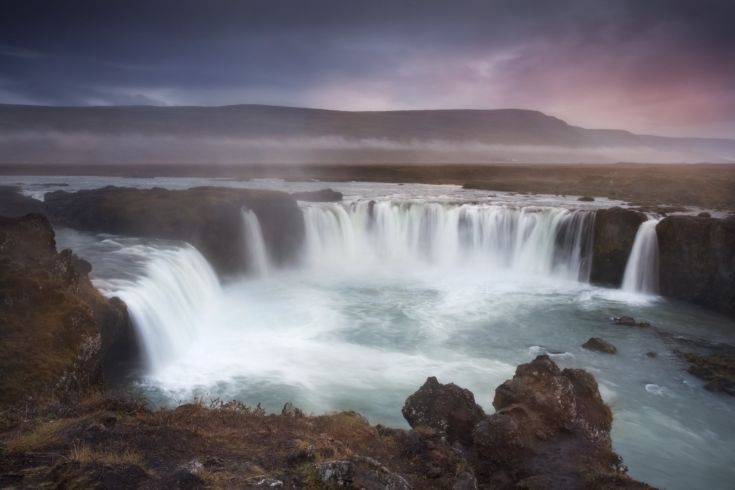 godafoss web.jpg