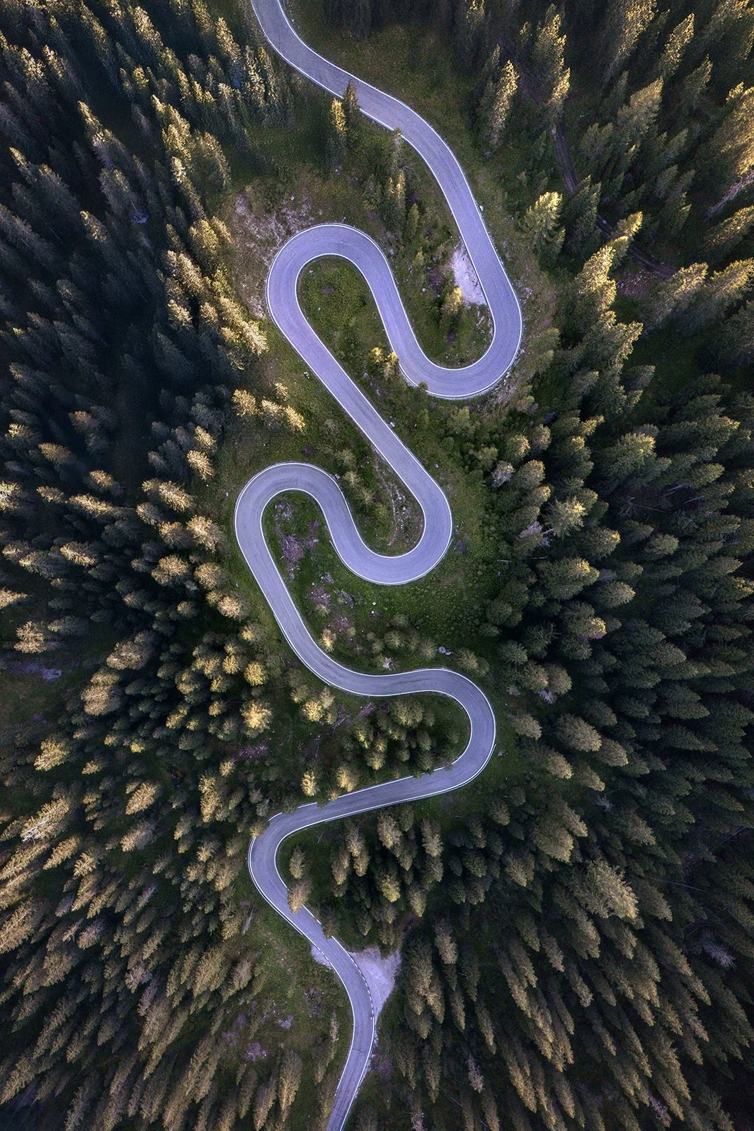 Snake Road Passo Giau web copy.jpg