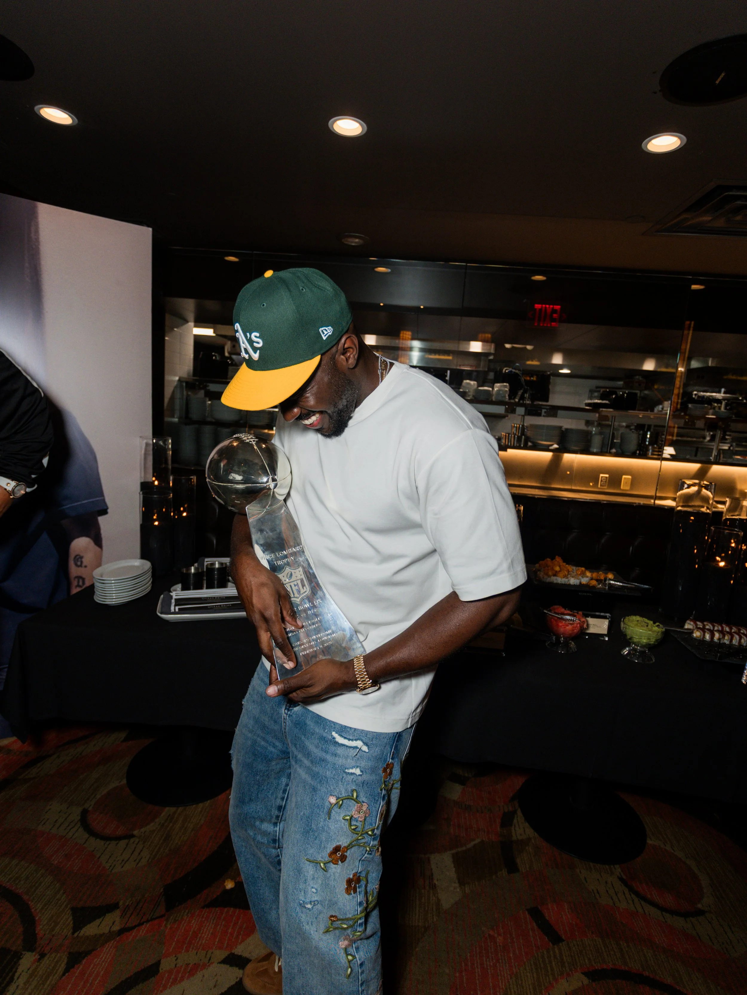 Gillie BIRTHDAY DINNER-135.jpg