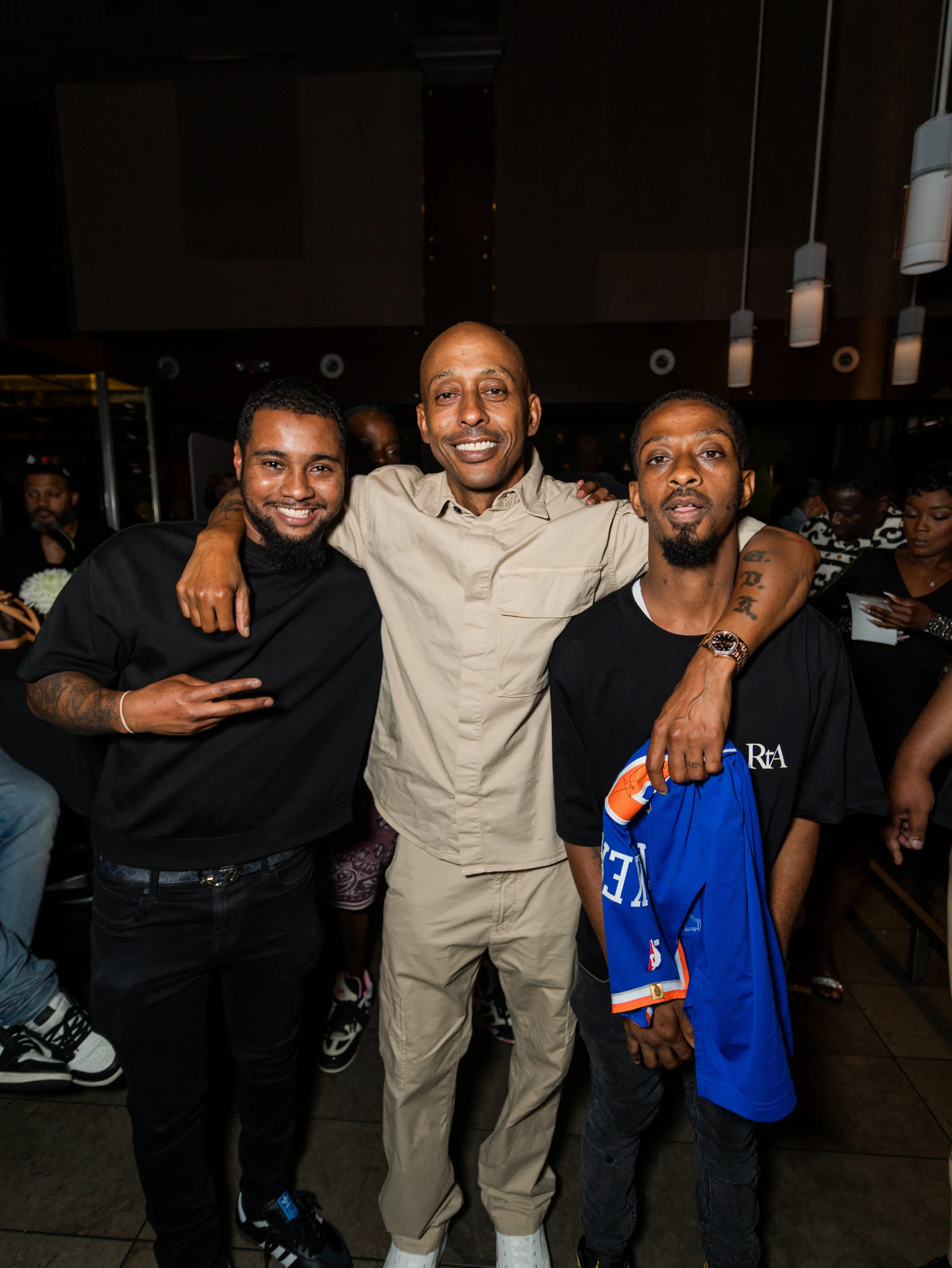 Gillie BIRTHDAY DINNER-046.jpg