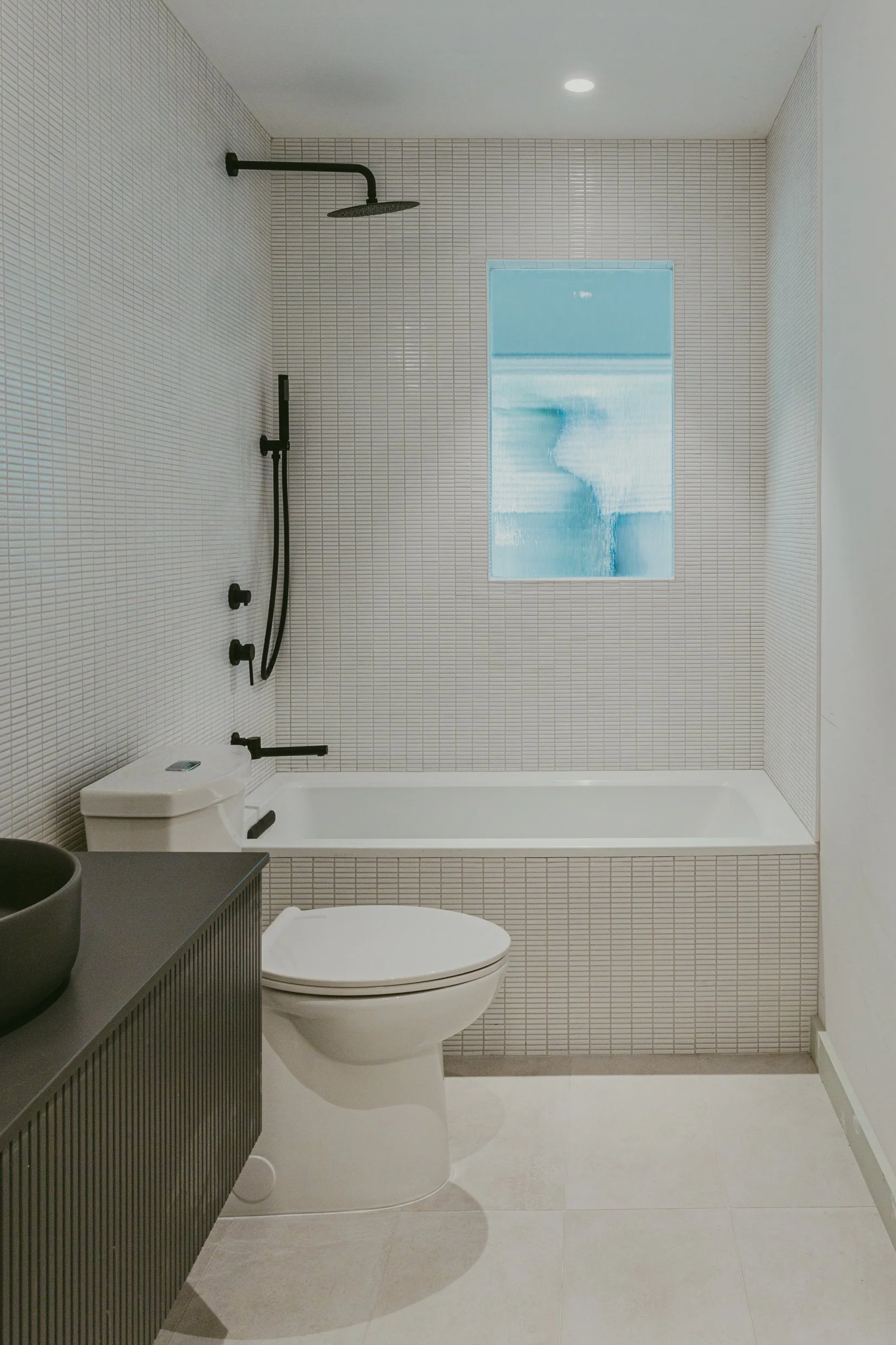 14B OneTwelve_1ST FLOOR BATH_060323.jpg