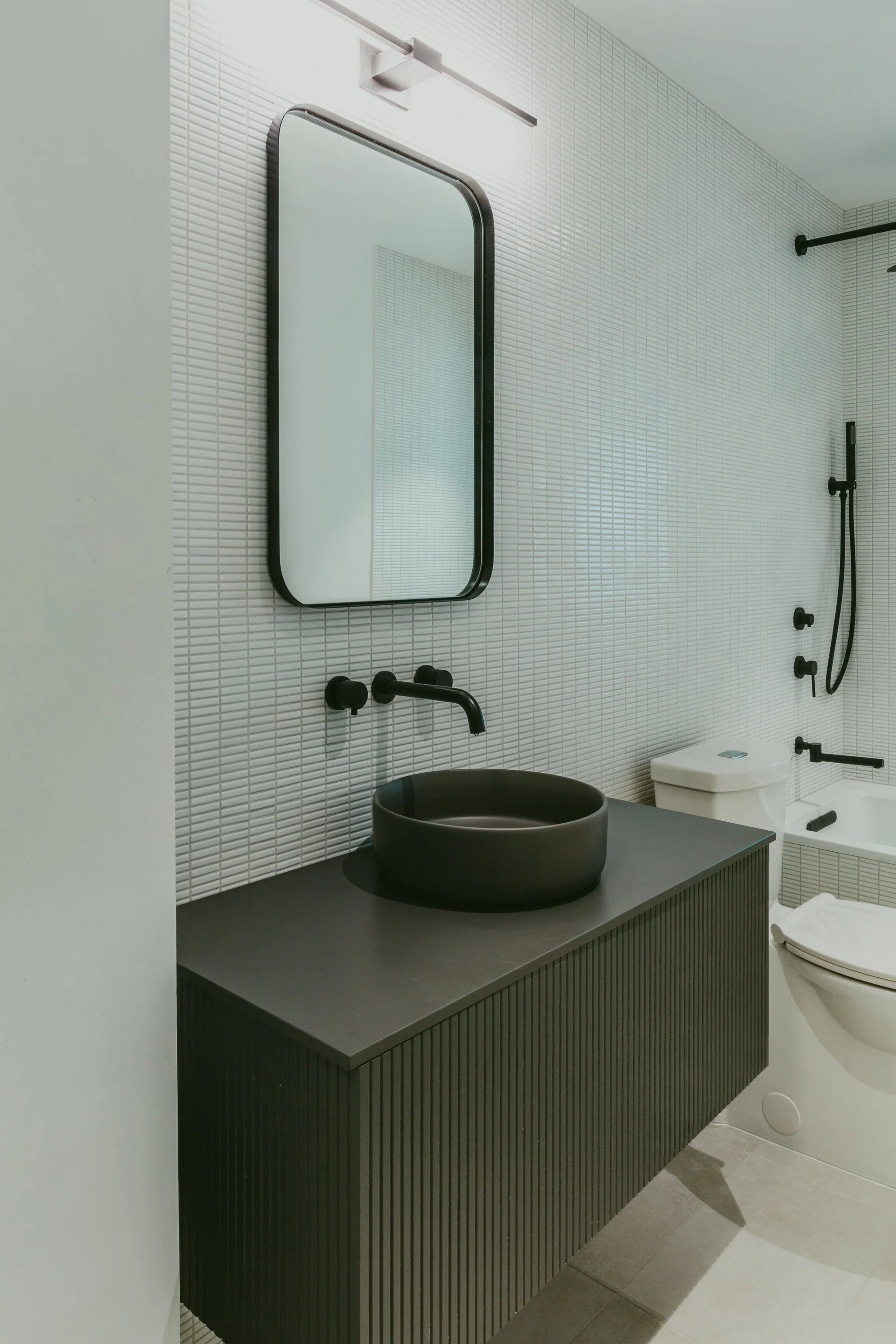 17 OneTwelve_1ST FLOOR BATH_060323.jpg